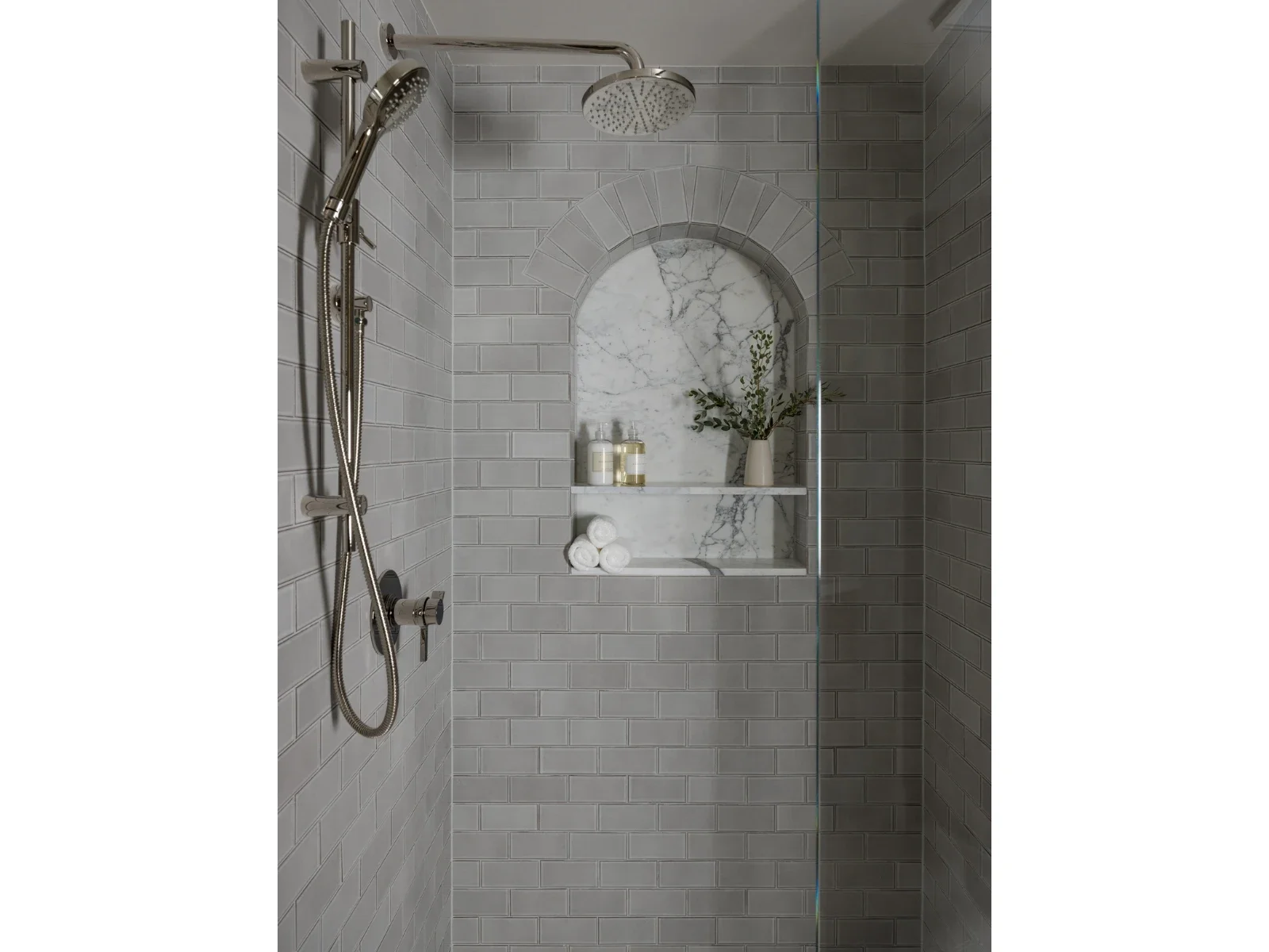 17-Tammara_Stroud_Design-Inter__.webp