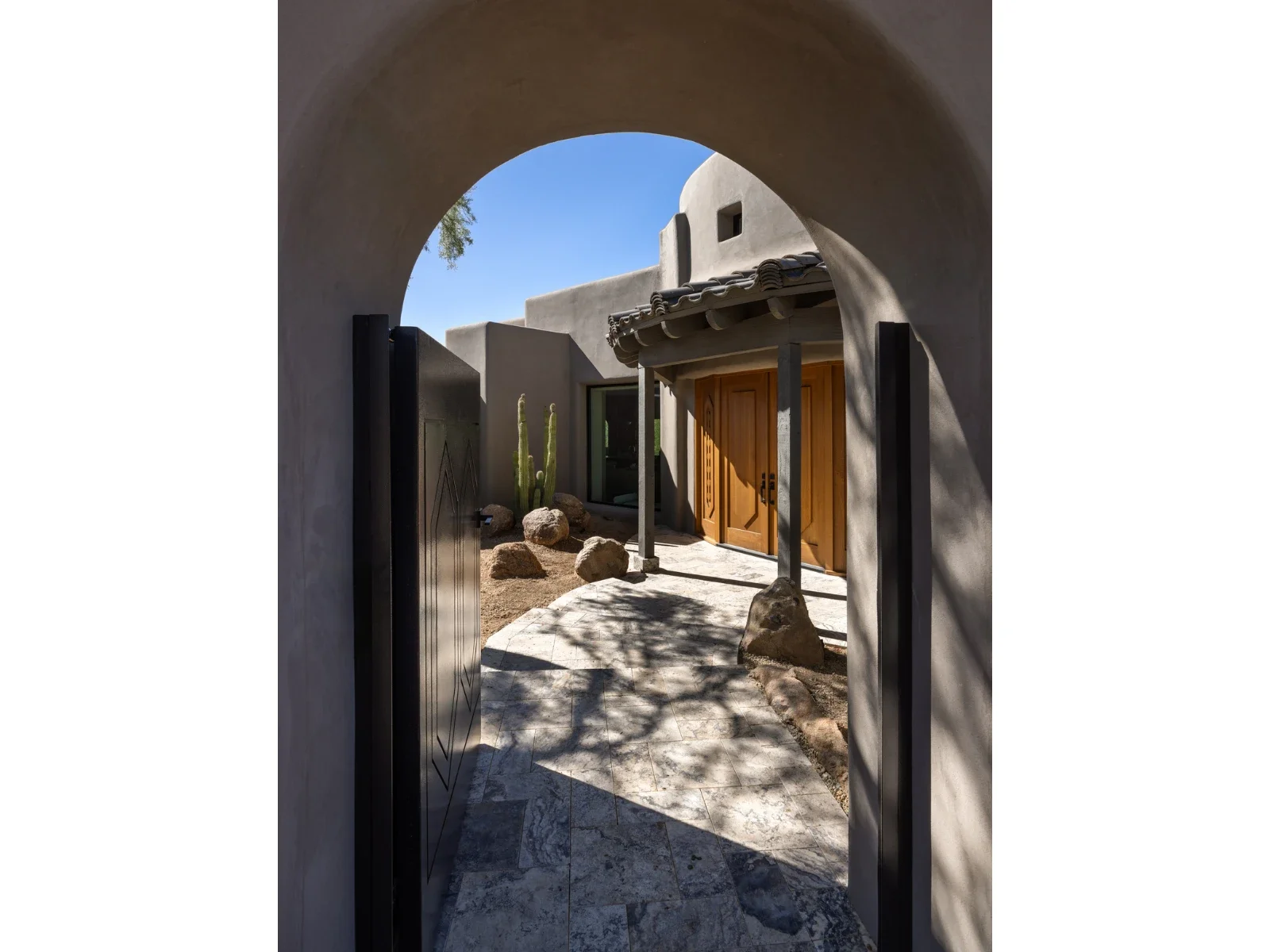 20-Tammara_Stroud_Design-Inter__.webp