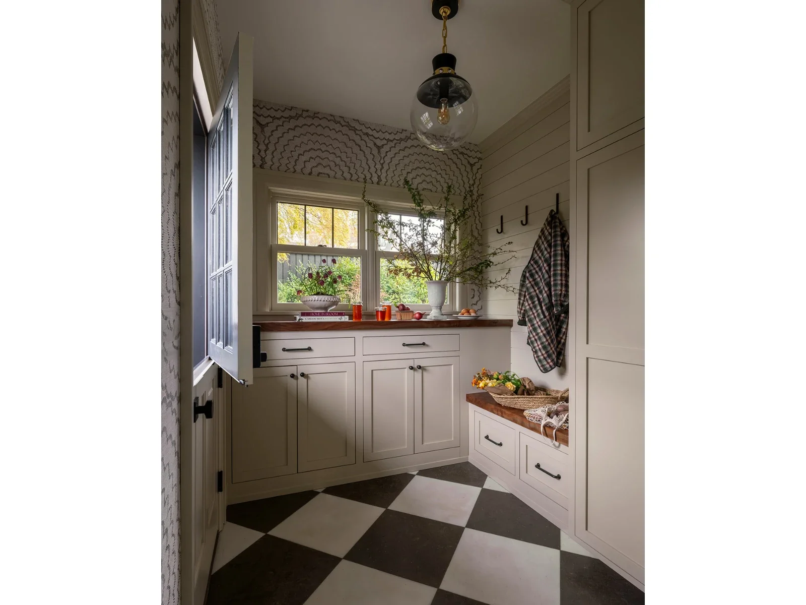 7_-_Tammara_Stroud_Design_-_In__.webp