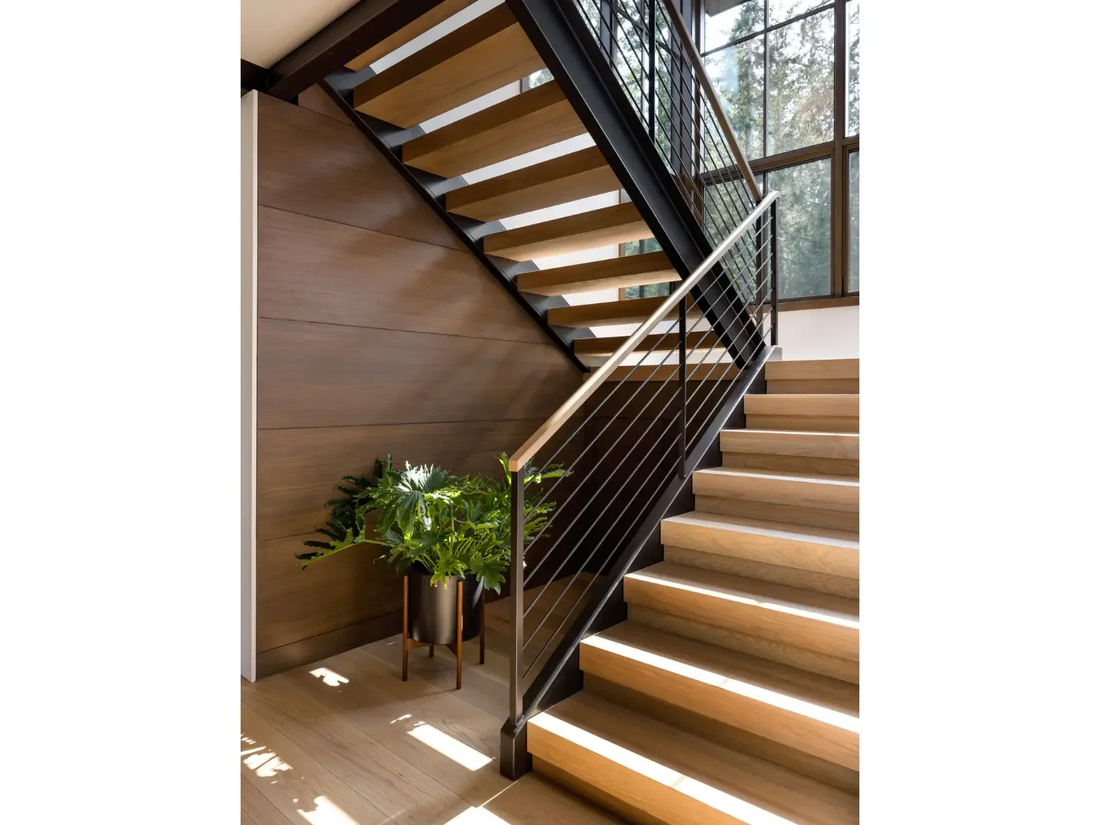 11_Tammara_Stroud_Design-Inter__.webp