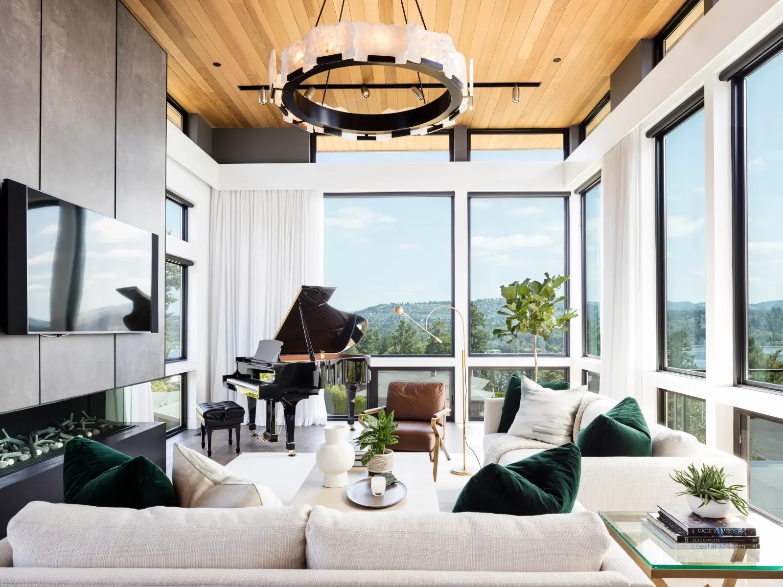 3-Tammara_Stroud_Design-Interi__.webp