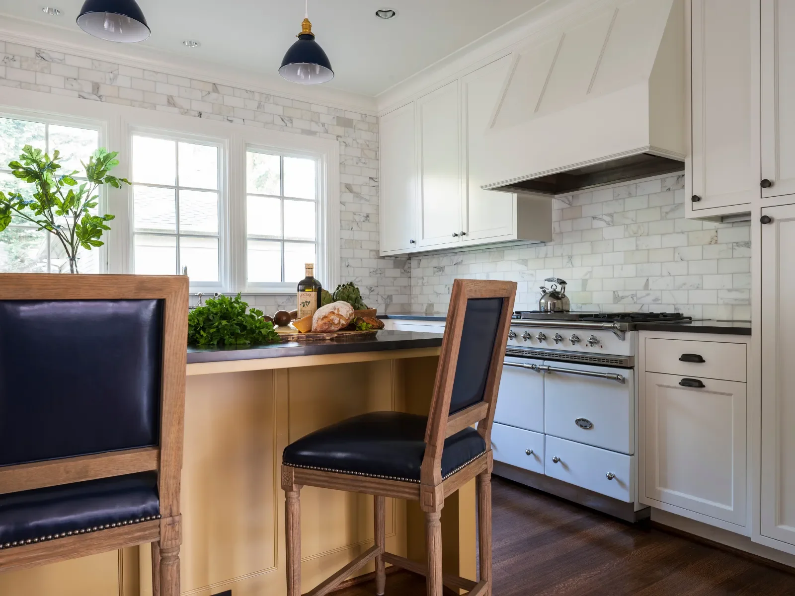 2-Tammara_Stroud_Design-Interi__.webp