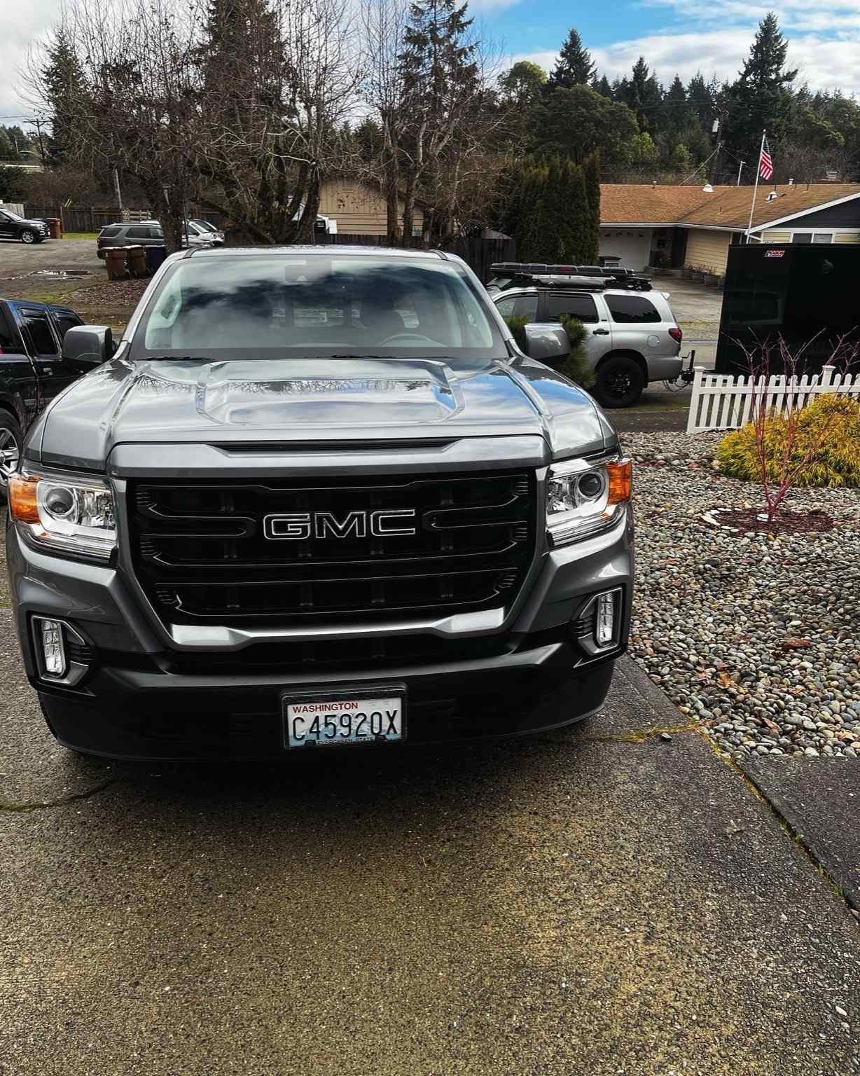 GMC truck wash and wax service completed in Sumner, WA by Bryanz Auto Detailing