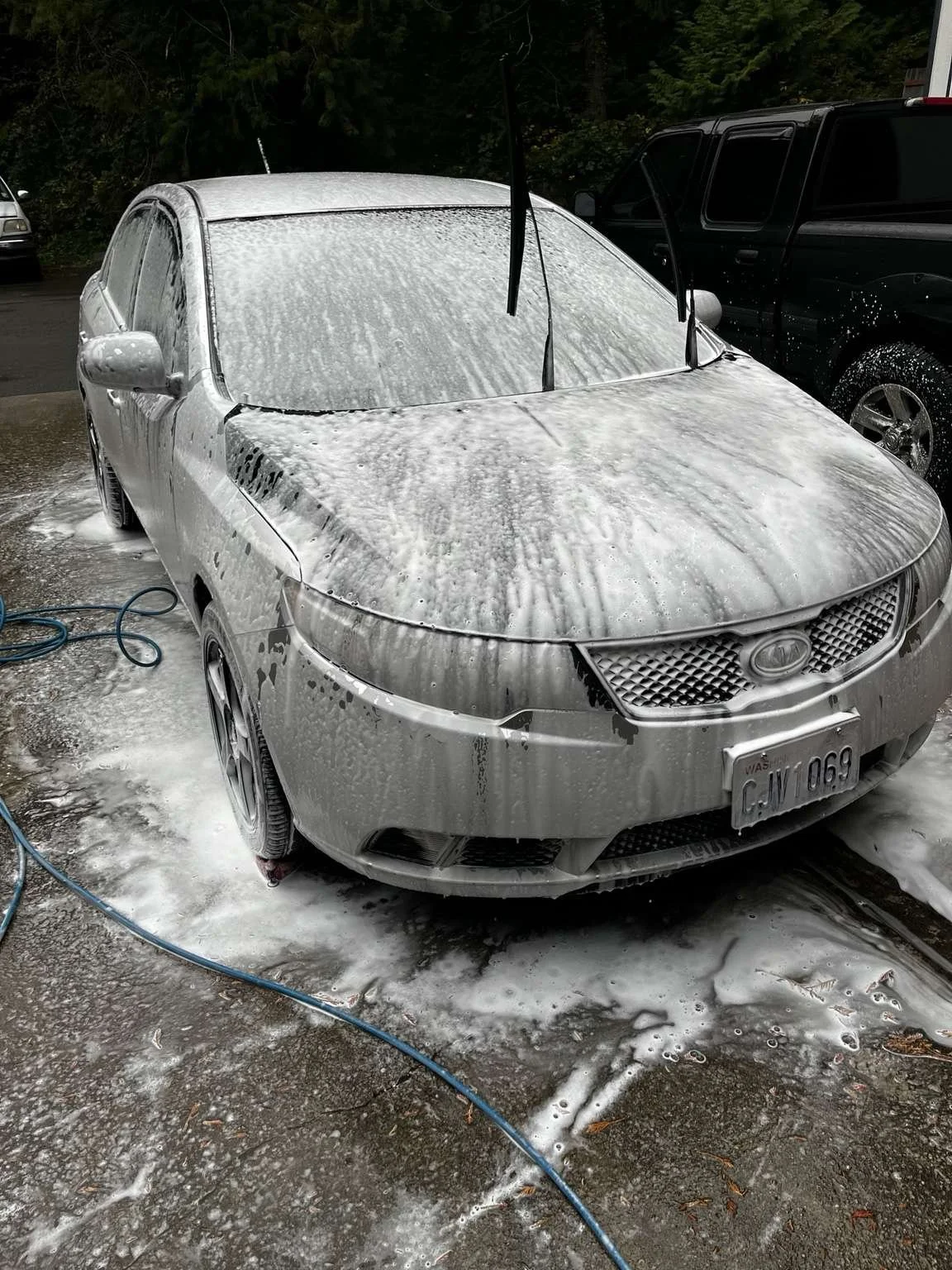 foam pre wash exterior car detailing service in Olympia Washington