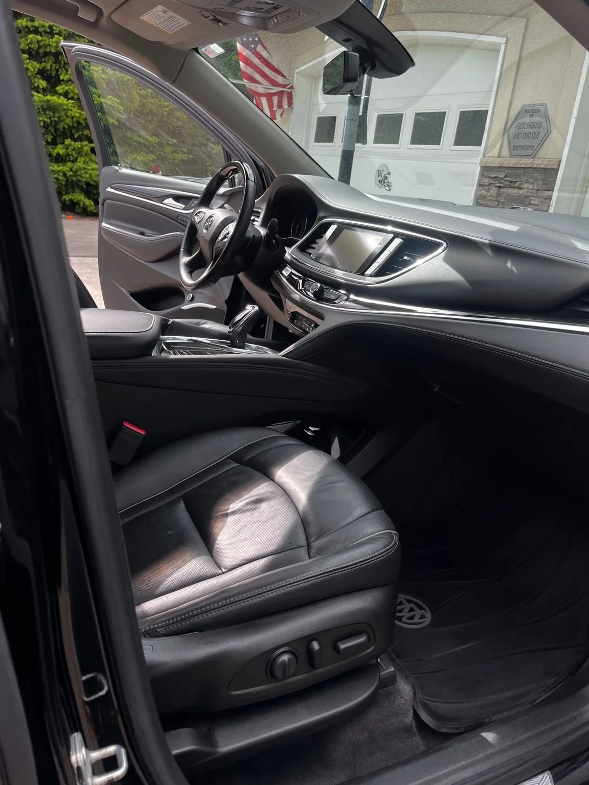 Lake Tapps interior detailing on a Buick SUV by Bryanz Auto Detailing with clean leather and dashboard