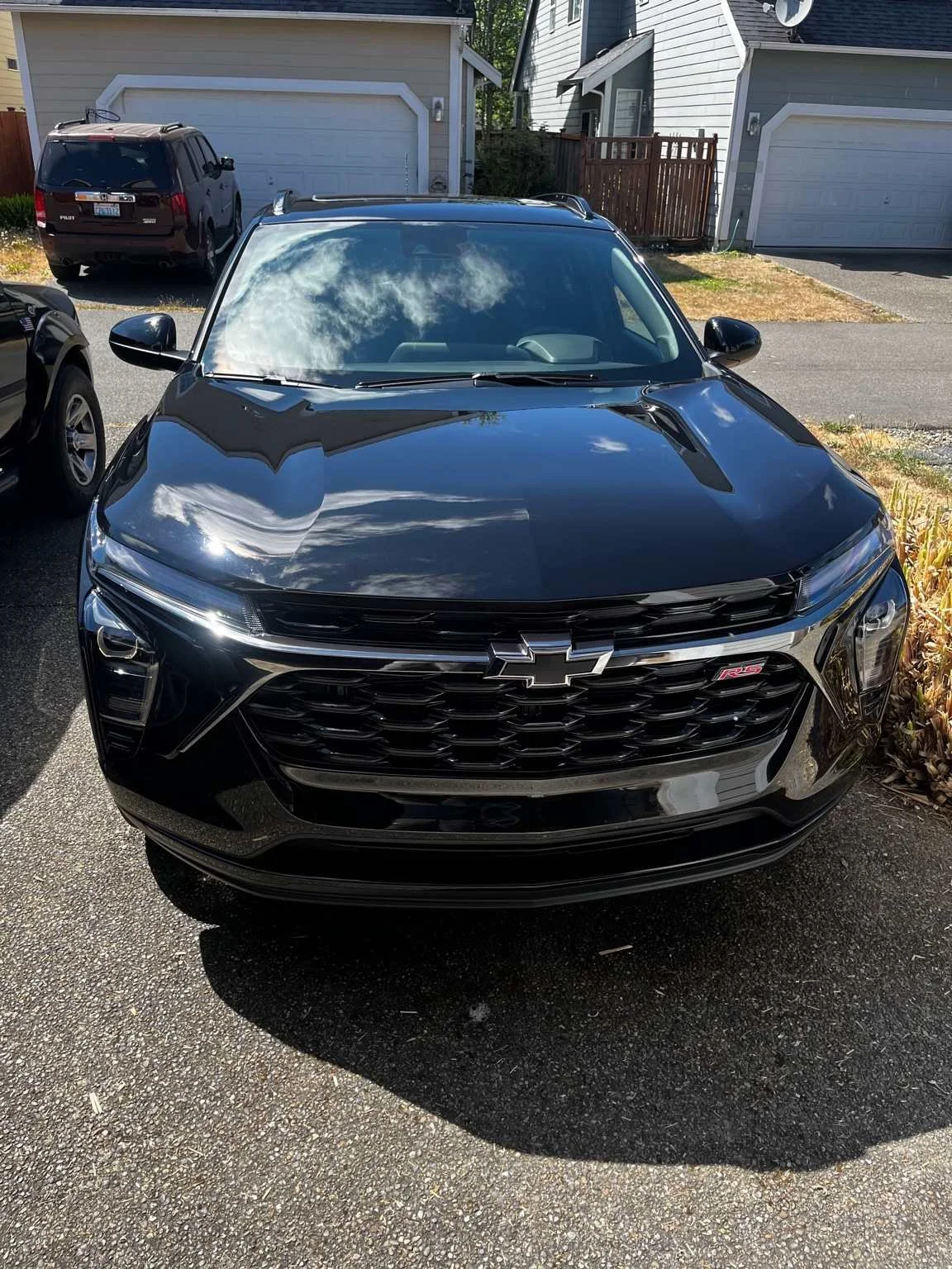 Wash and wax results on a Chevrolet Blazer RS by Bryanz Auto Detailing, serving Spanway, WA.