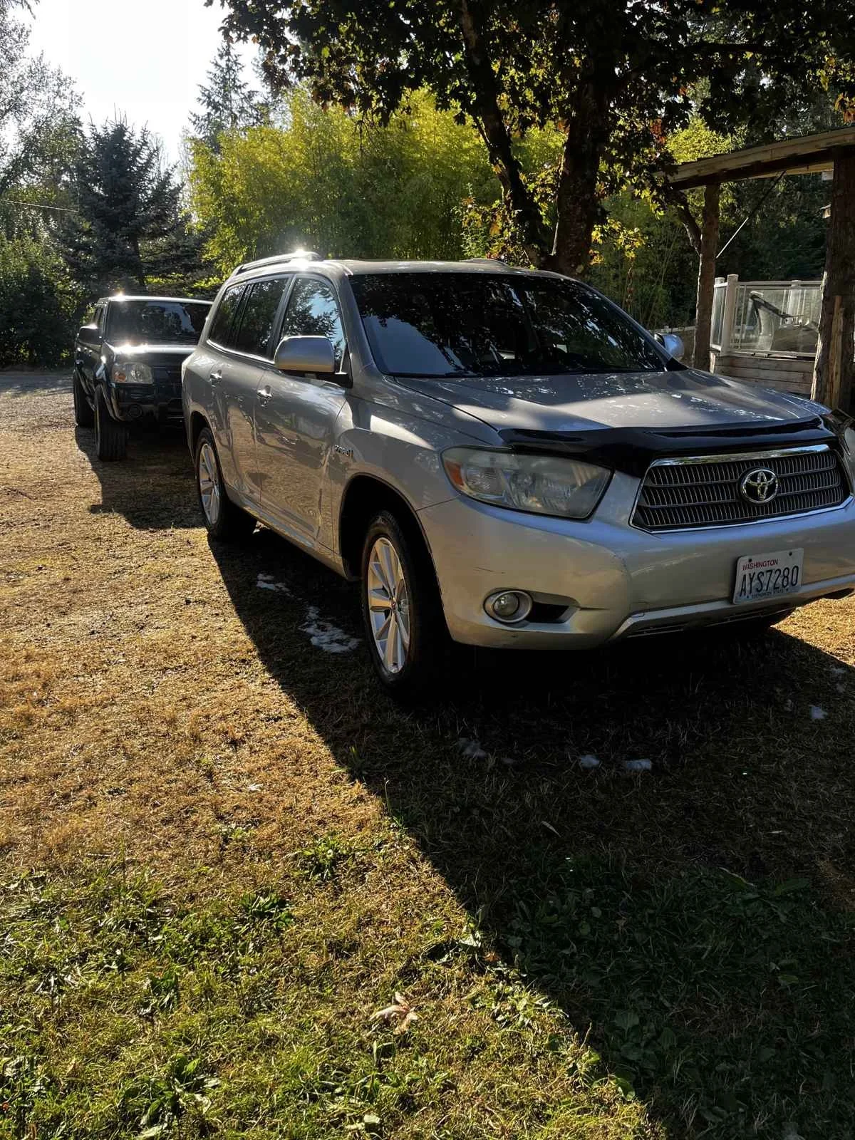 Toyota SUV exterior detailing parked in Kent, WA after full mobile detail service