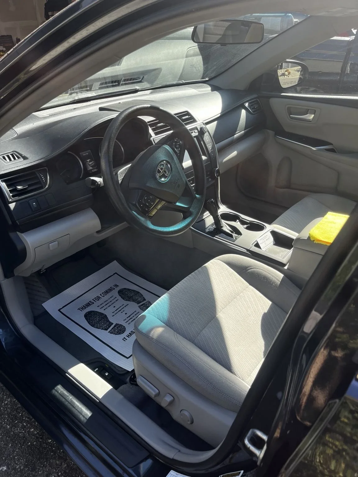 Toyota Camry interior detailing in Kent WA by Bryanz Auto Detailing featuring deep interior cleaning, seat cleaning, mobile car detailing, and professional interior restoration services