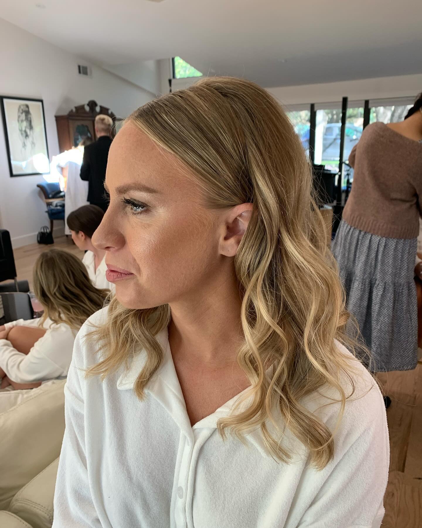 Bridal beauty dreams brought to life! ✨ Excited to showcase our signature bridal hair and makeup at the Austin Bridal Expo this weekend! Stop by the Casita Salon booth at the Austin Convention Center to chat about creating your perfect look for the b