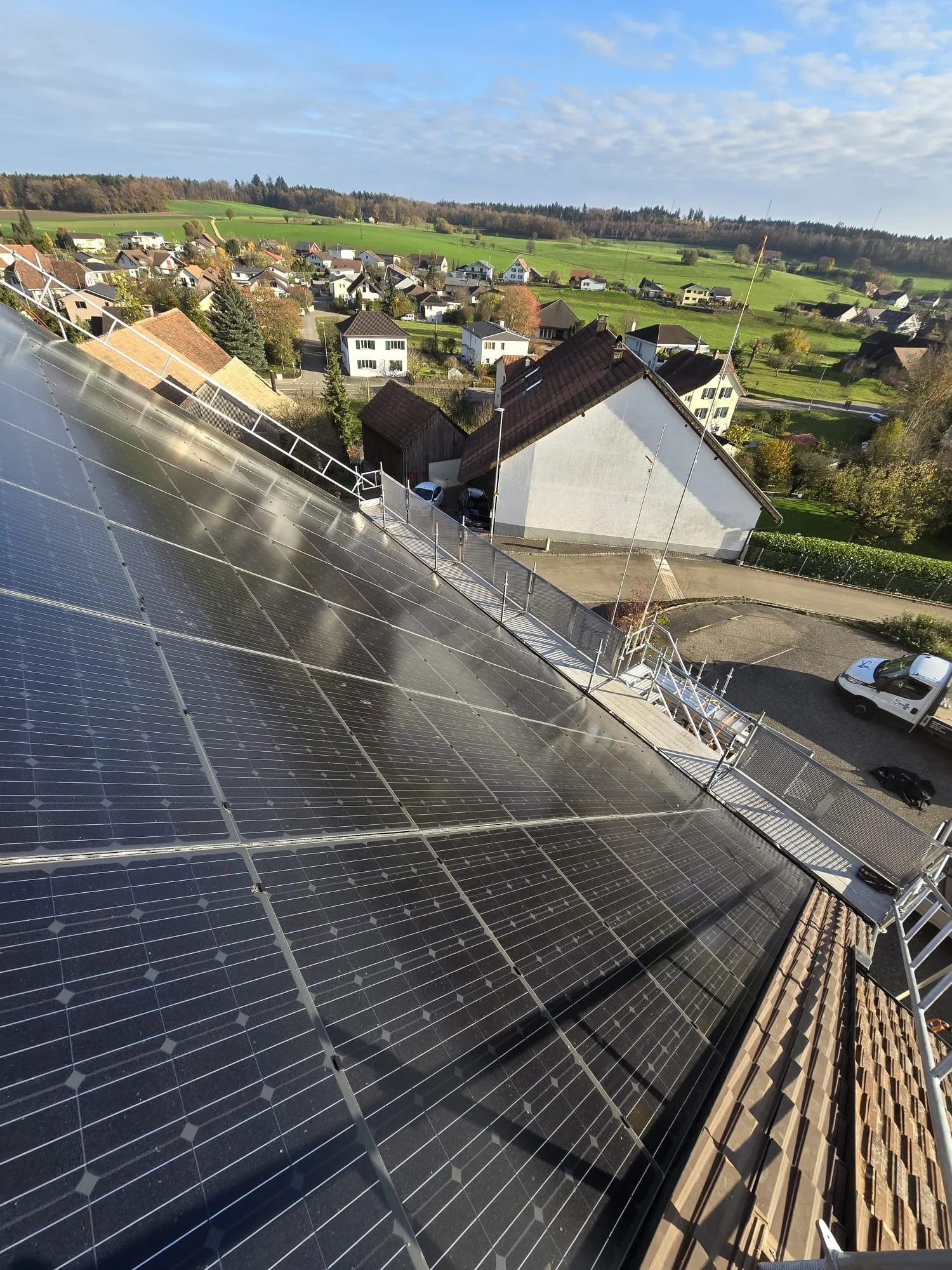 Alles, was Sie über Solargerüste und Gerüstbau in der Schweiz wissen müssen – Ihr Partner: Scaffs Gerüstbau