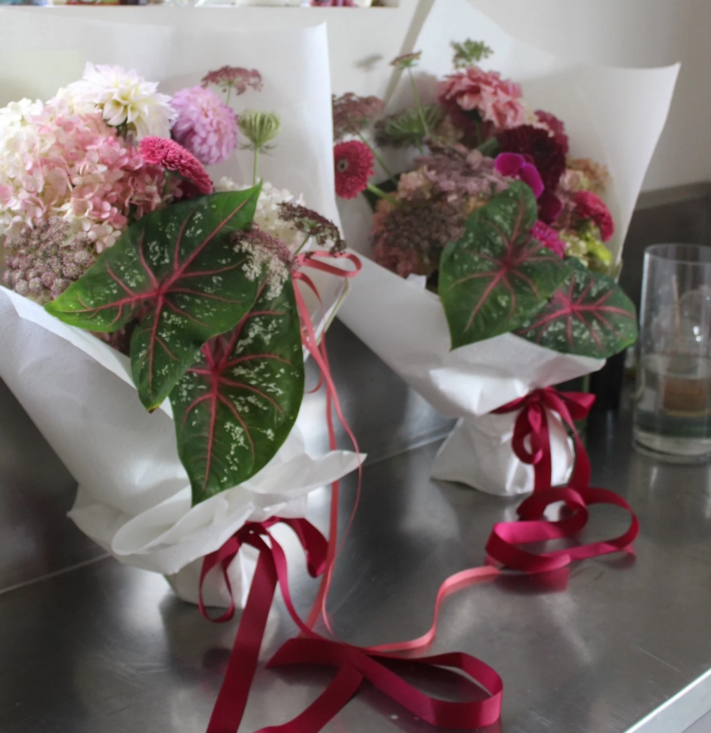 Last year&rsquo;s Valentines Bouquets 💌 So dreamy 💫 
Order your lovers bouquet on our website