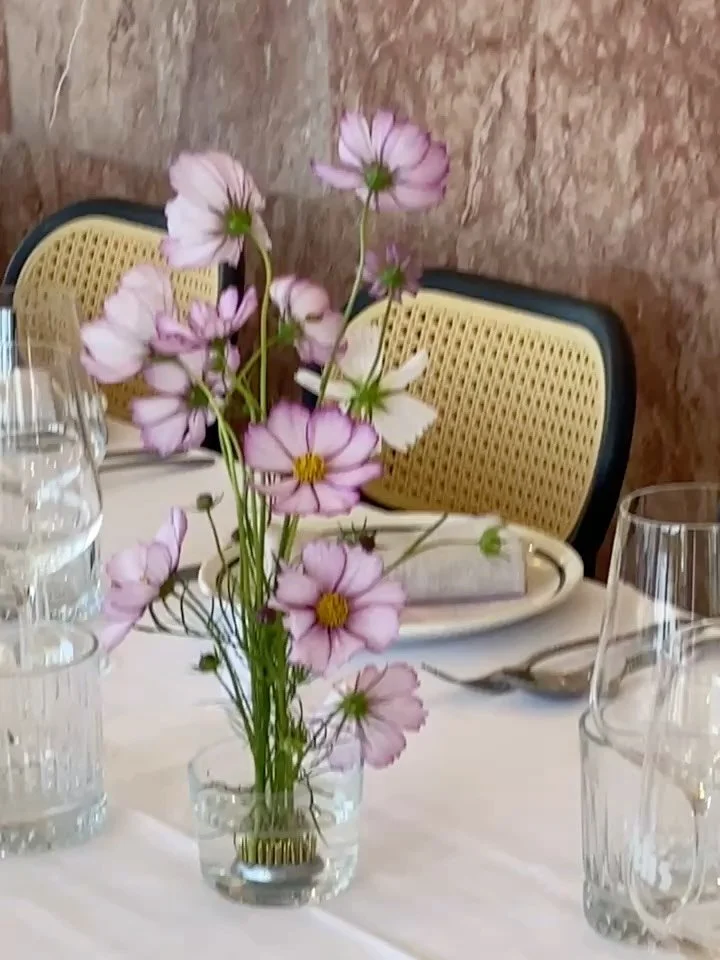 Minimalist table centres for Ashley &amp; Allen in the already beautiful space at Peli&rsquo;s @pelis_noosa @pelisweddings