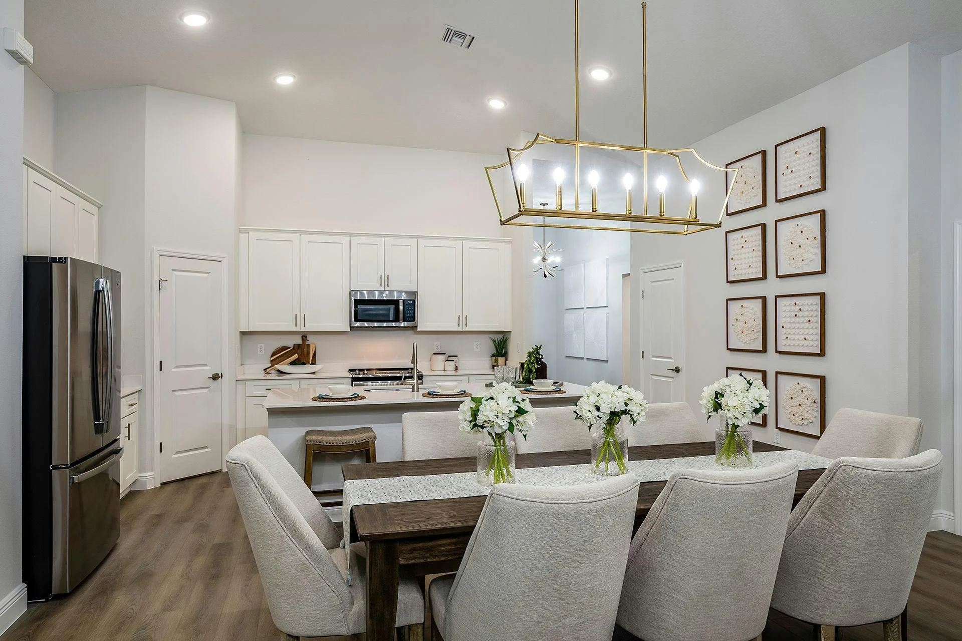 Lake Eloise Jazmin - Diningroom.jpg