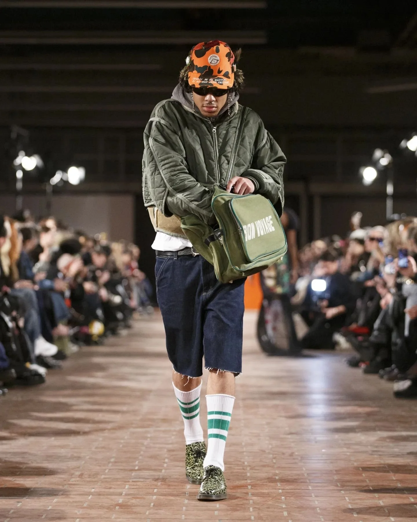 For @happysocks 🫶

#berlinfashionweek #blfw #catwalkphotography #fashionweek #happysocks #femalefashionphotographer