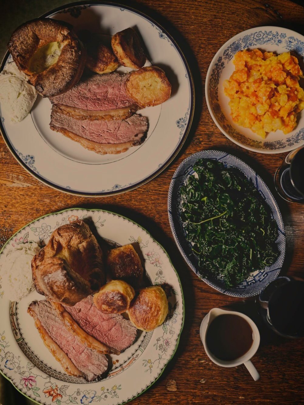 If you&rsquo;re in to beef on a Sunday, make it good beef.
You&rsquo;ll struggle to find a higher quality piece of beef than this. Ethically sourced, heritage breed, organic and grass-fed. These are not just fluffy words, they matter, and they make a