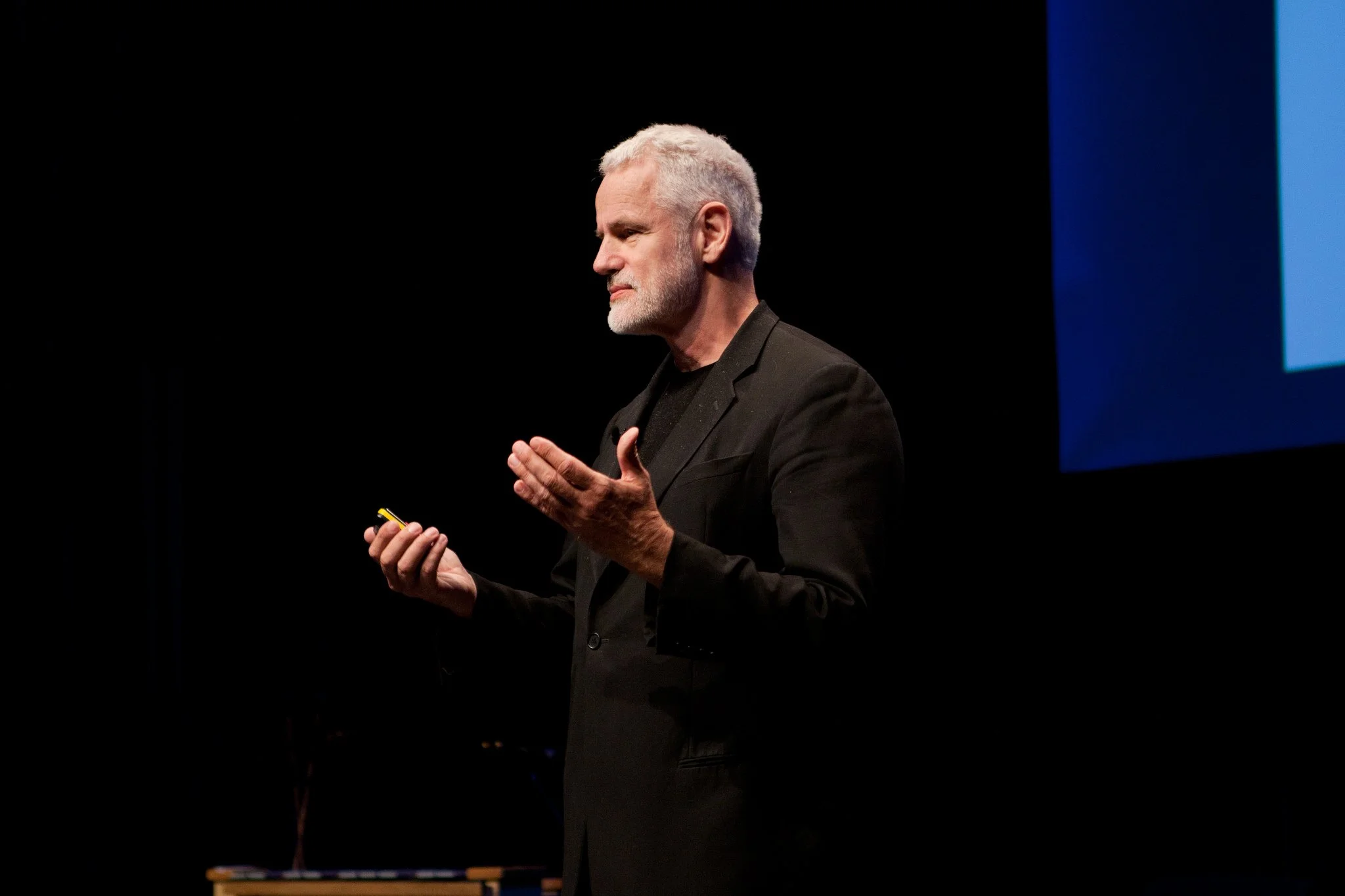 „Heyrðu karlinn, Kári minn“