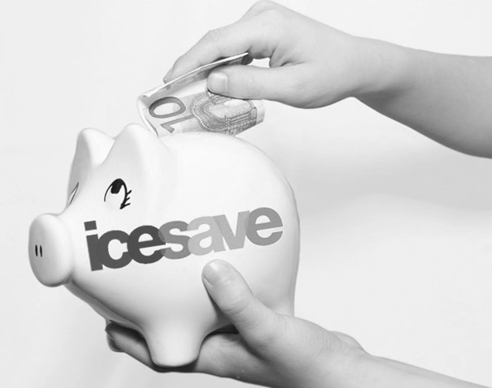 „... að bera burt syndir heimsins”