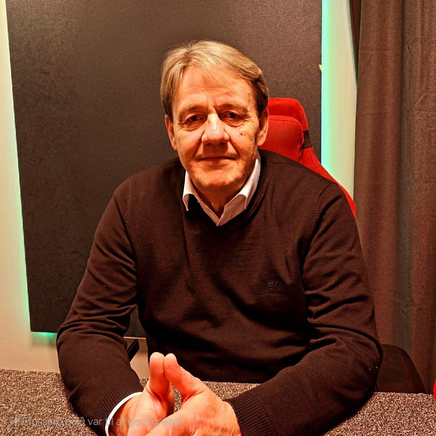 &Oacute;li Bj&ouml;rn K&aacute;rason r&aelig;&eth;ir um st&ouml;&eth;una &iacute; stj&oacute;rnm&aacute;lunum, hvernig p&oacute;lit&iacute;sk umr&aelig;&eth;a er a&eth; &thorn;r&oacute;ast, hvernig &ouml;fund keyrir &aacute;fram umr&aelig;&eth;u um s