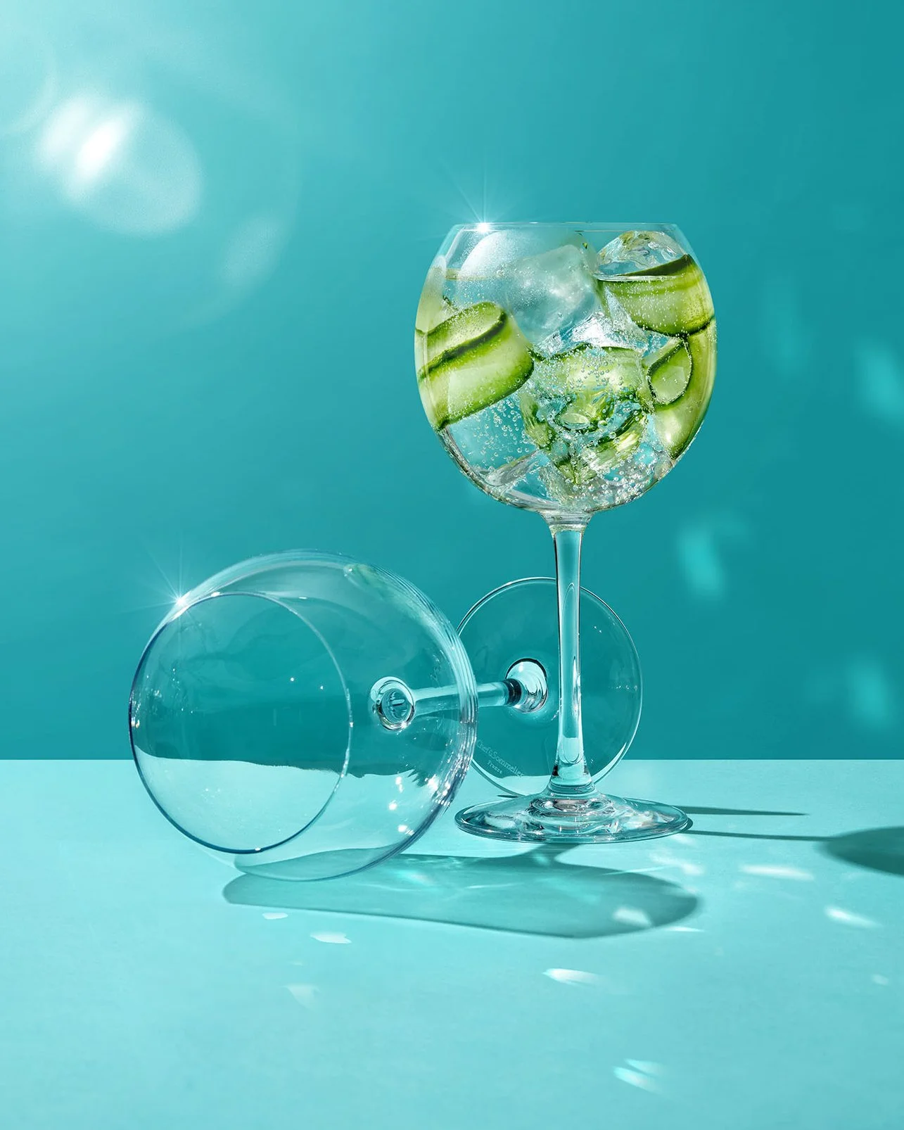251208_NATWERK_G&G GLAZENACTIE_Gin-tonic glas_sfeer_v1.jpg