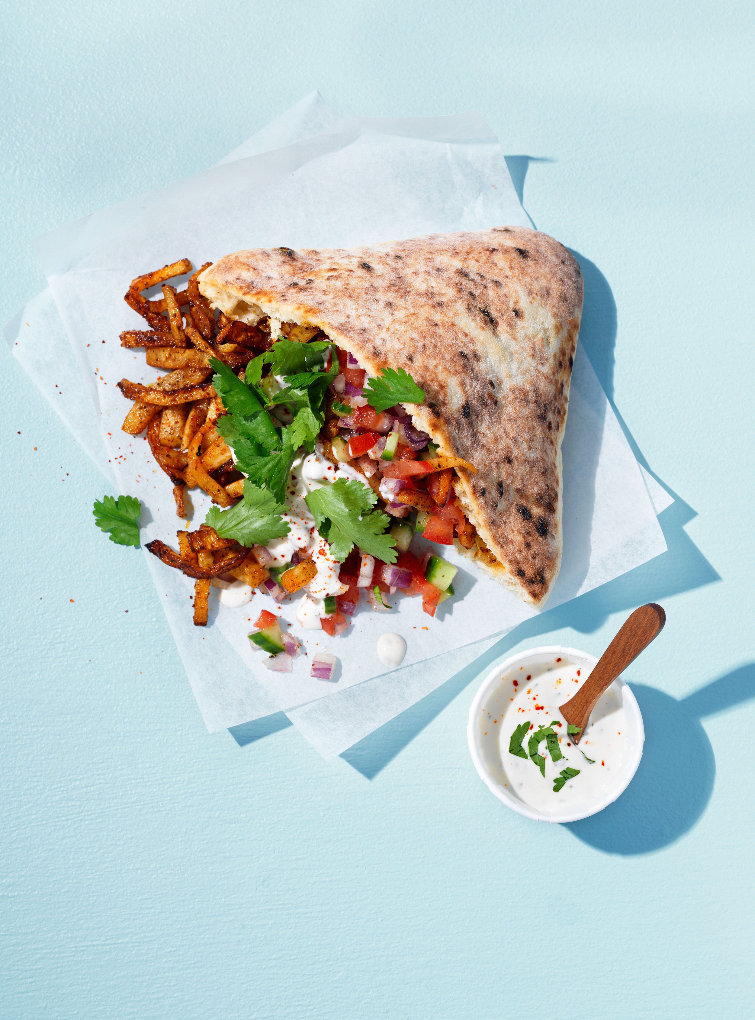 221748_PASTRIDOR_Naanta_Recept_Knolselderij-kebab_STAAND.jpg