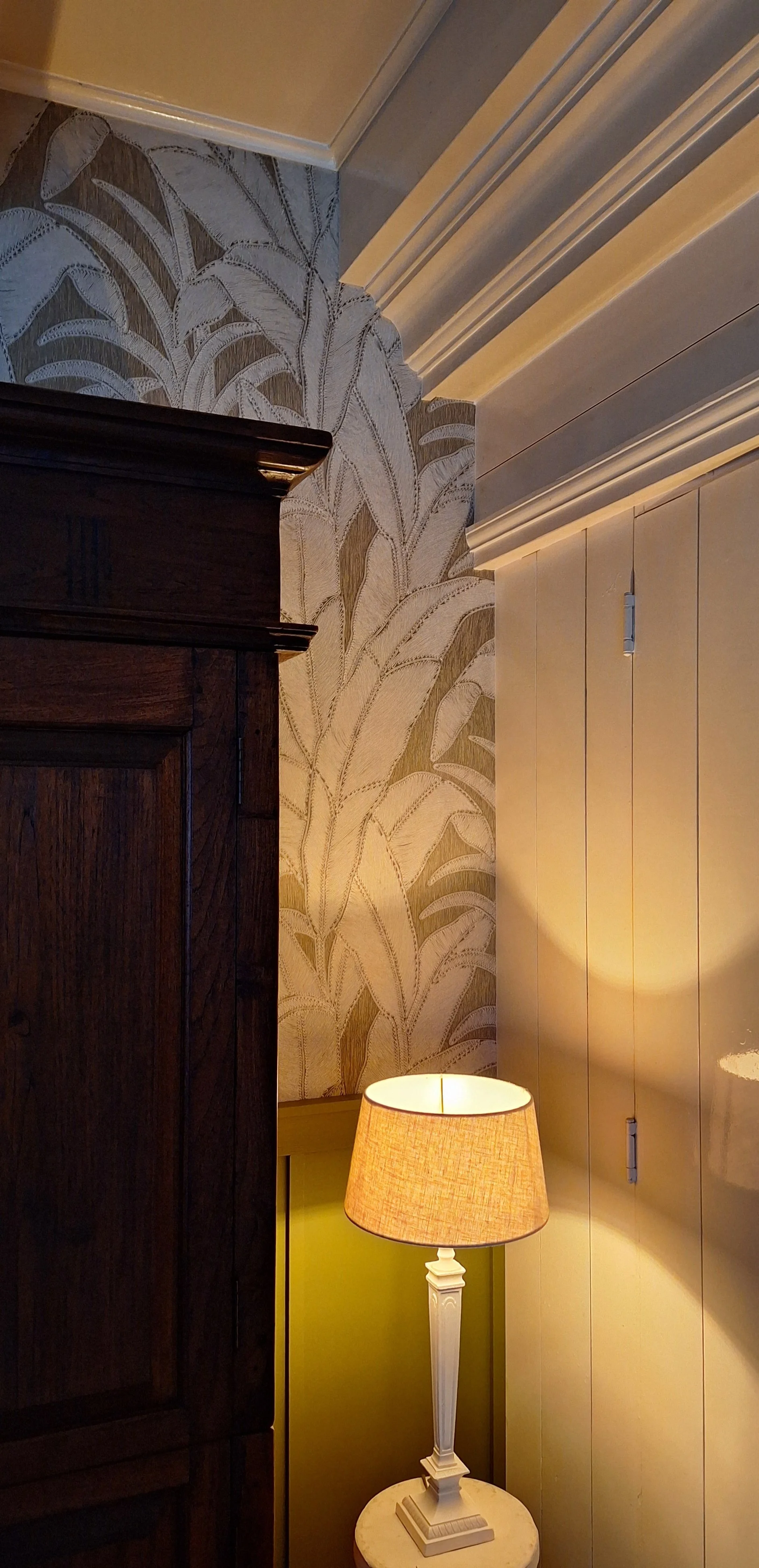 De Behangmeiden Arte Manila Botanic Harlingen....jpg