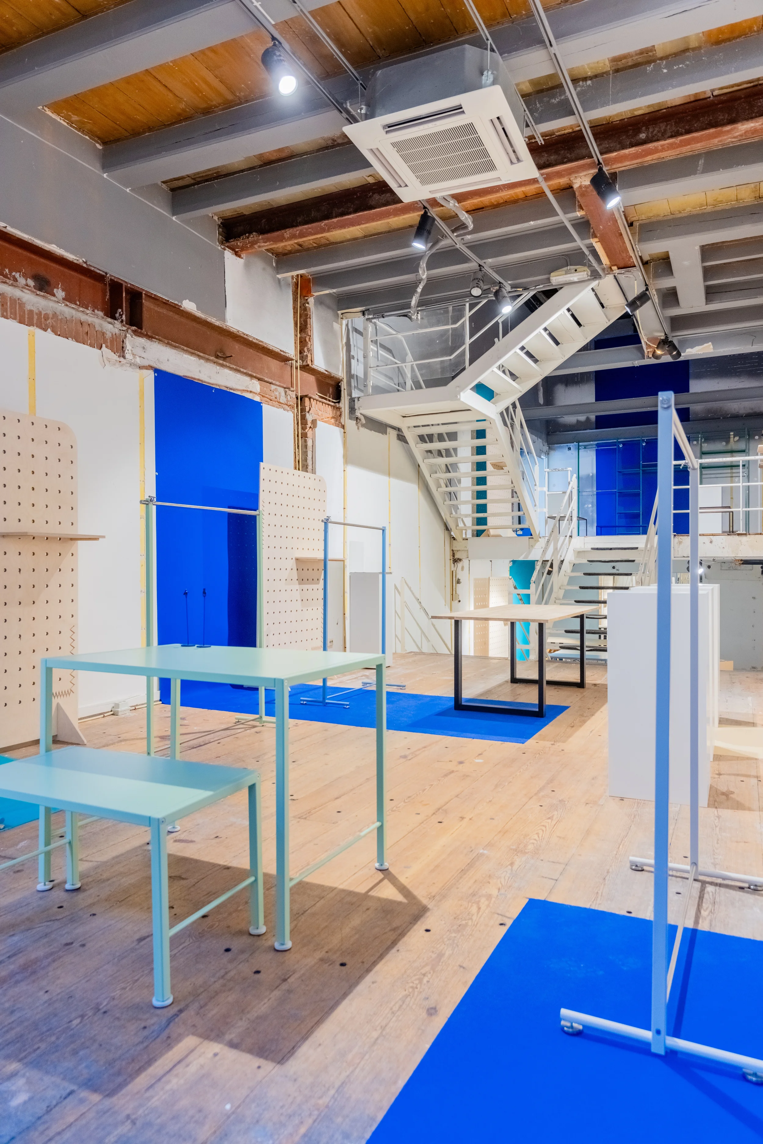 POP-UP-KALVERSTRAAT-AMSTERDAM