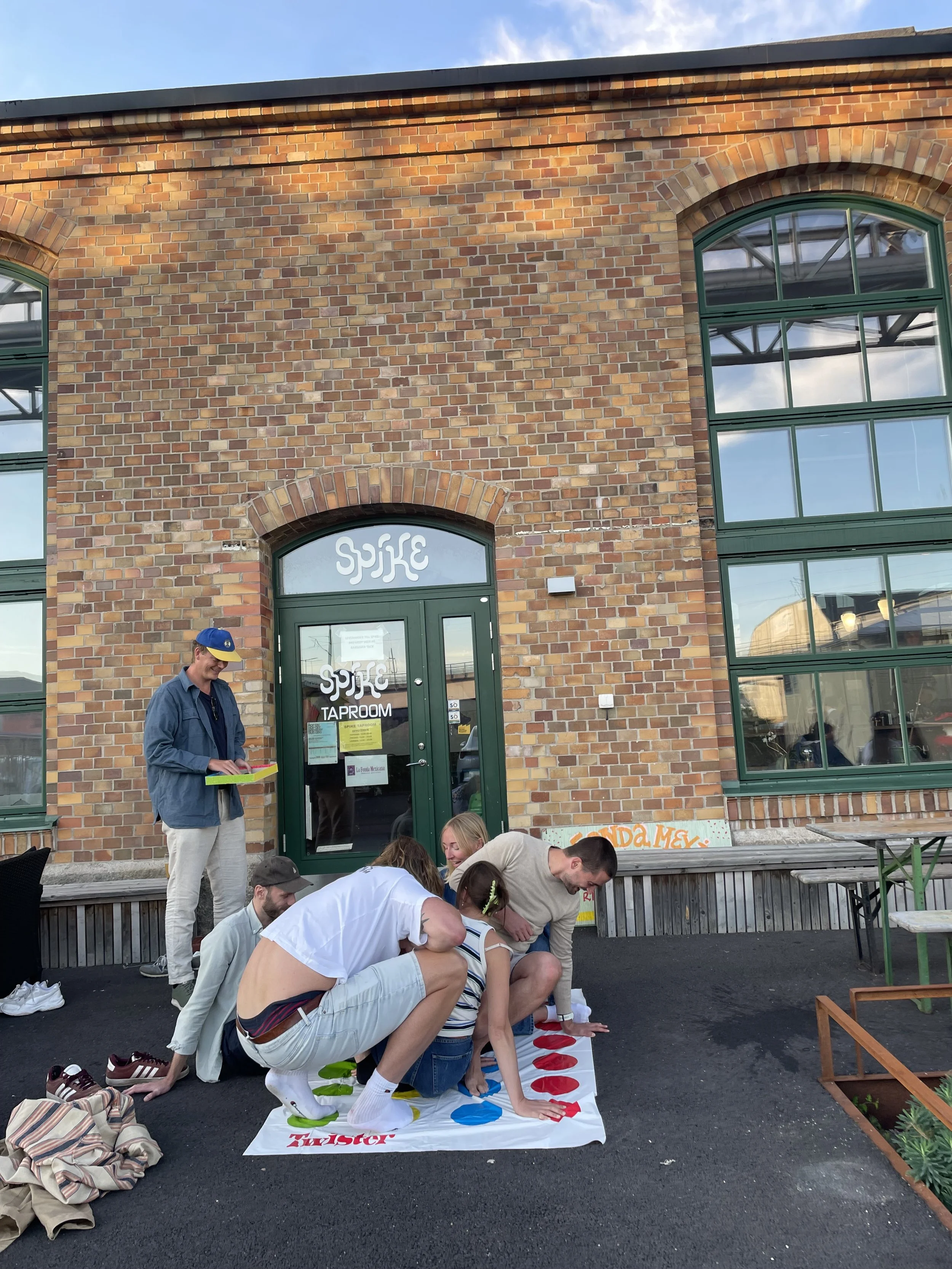 Twister game Spike Taproom.jpg