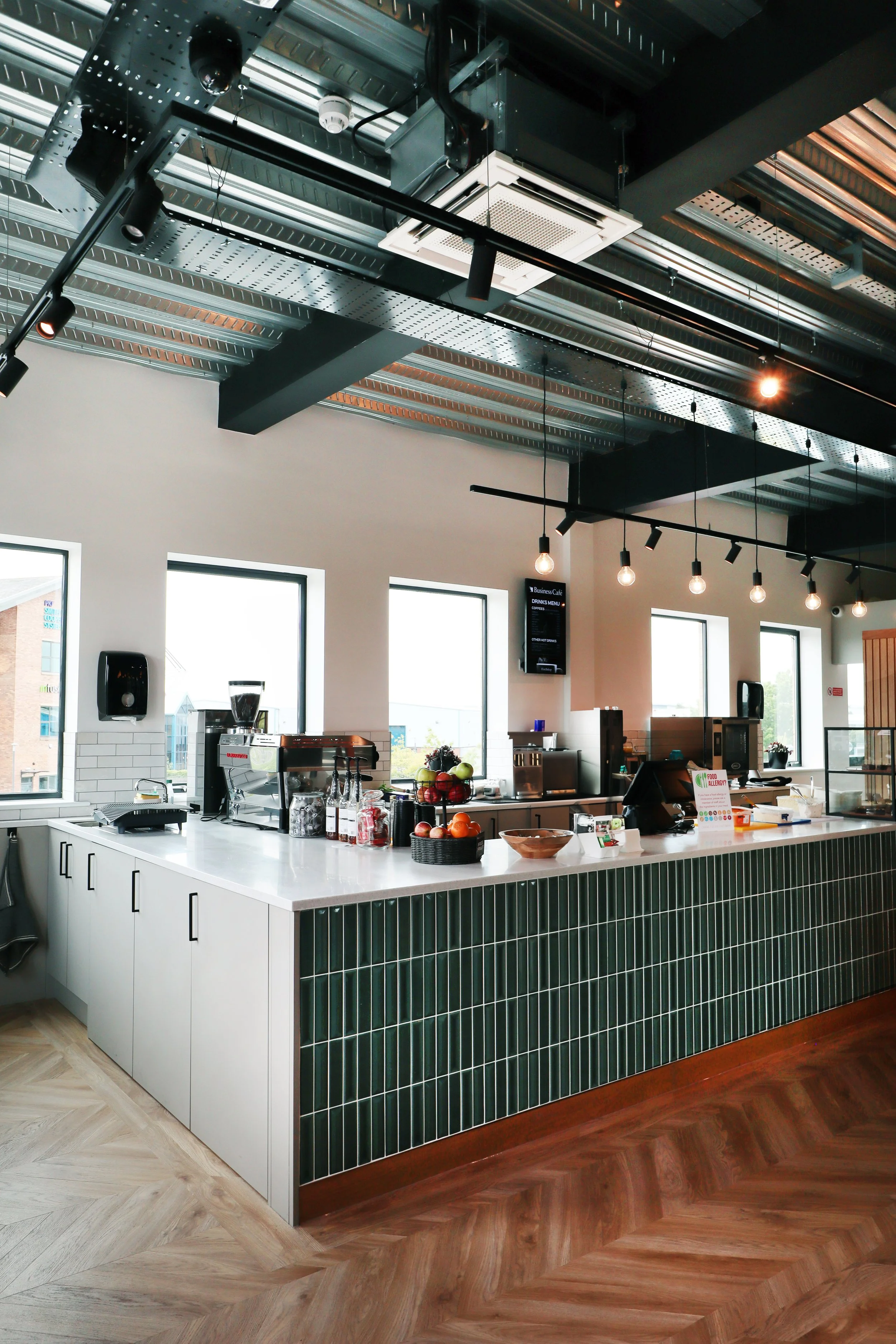 Sophisticated design retail store in London, enhaancing brand identity through smart space planning.