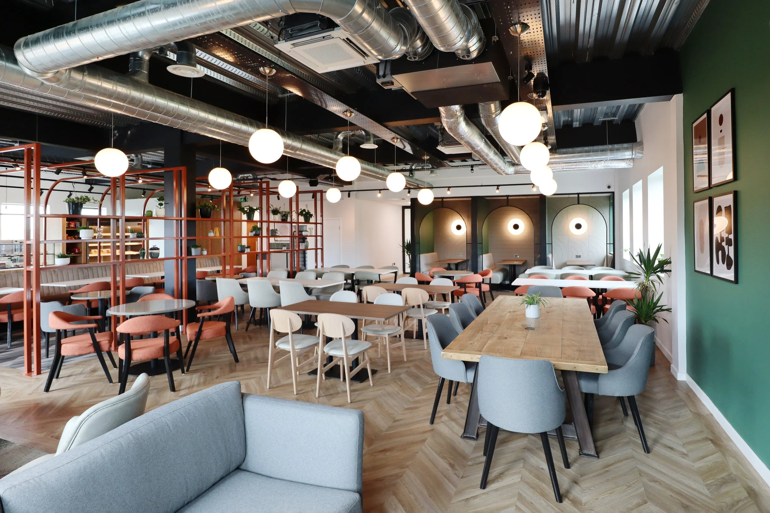 Chic and functional office design in Manchester, crafted for startups and small teams.