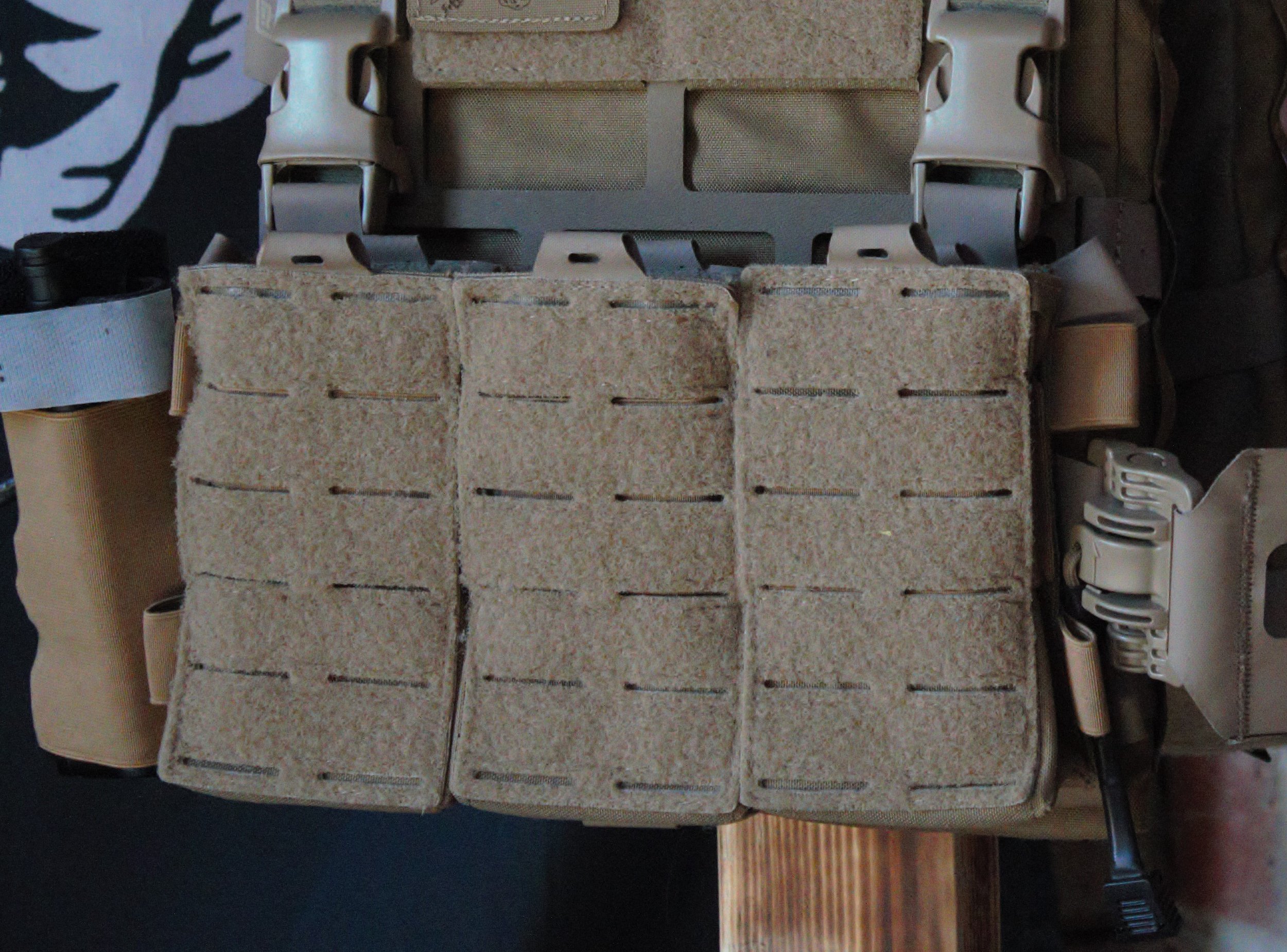 Husar Hybrid Triple Magazine Pouch