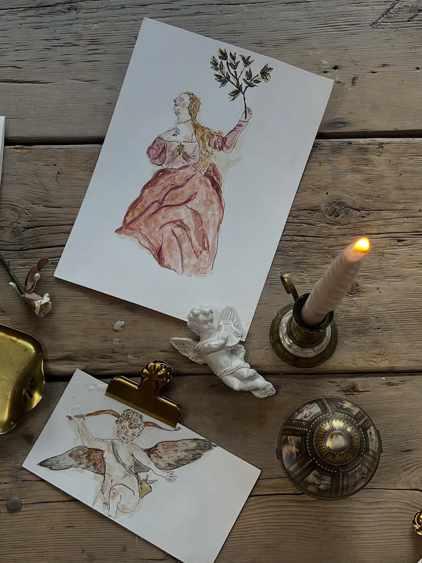 Custom hand-painted wedding place cards Inspired by paintings from the National Gallery 🏛️🍾
