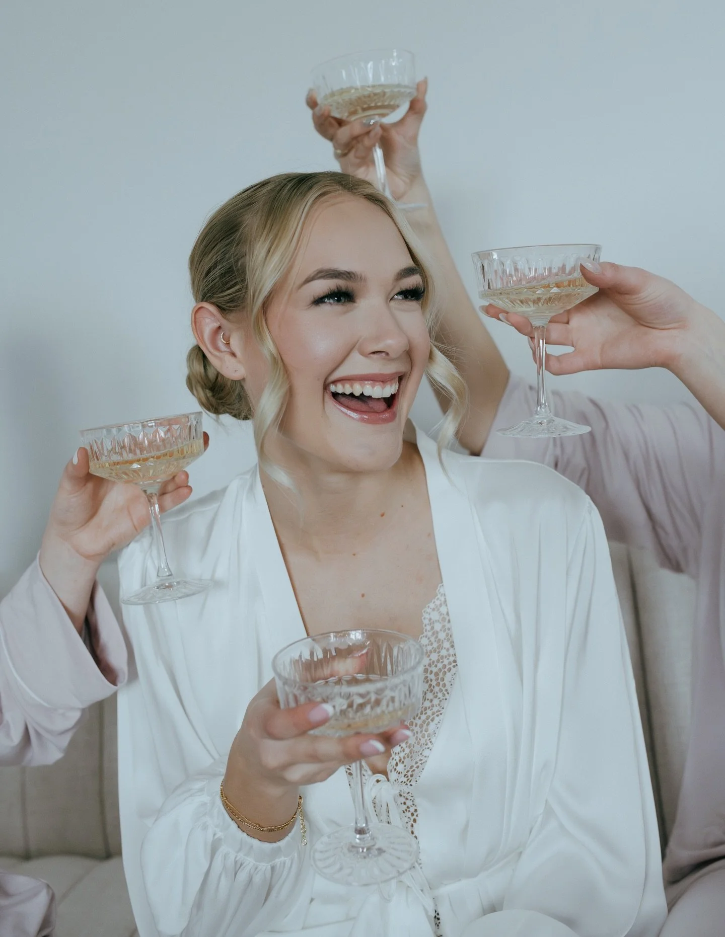 Let's kick off 2026 with this vibe!!! 🥂🍾 Cheers to fresh starts, exciting opportunities, and a packed calendar of stunning brides, events, photo shoots, and lessons!!! Can&rsquo;t wait to see what this year brings for all of us! 

A little sneak pe