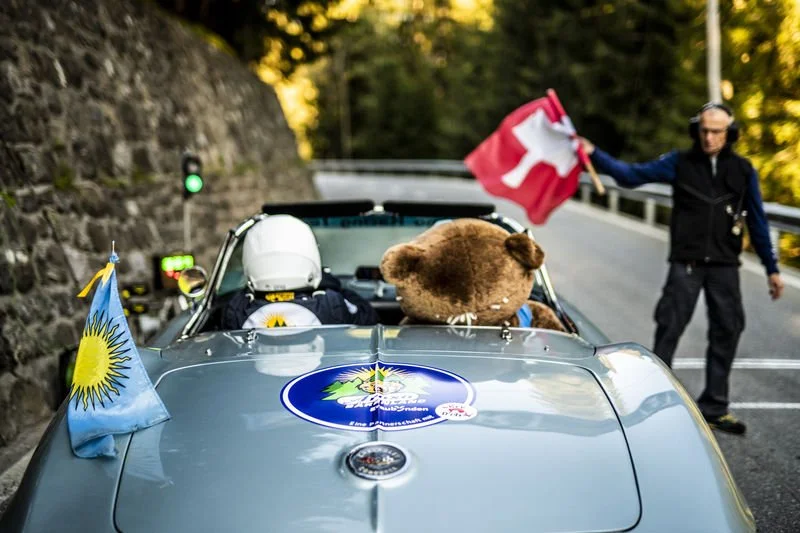 Arosa_ClassicCar_02_b6f8b1d50533f53bc9fcb15061621846.jpg