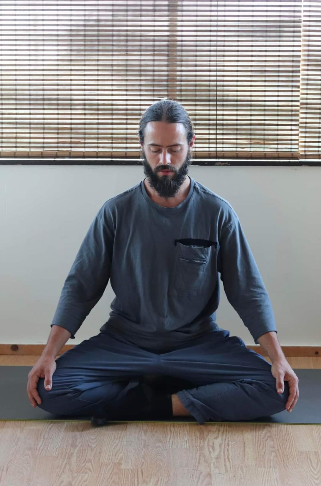 Dissolve Therapy 1.5 Hour-Online