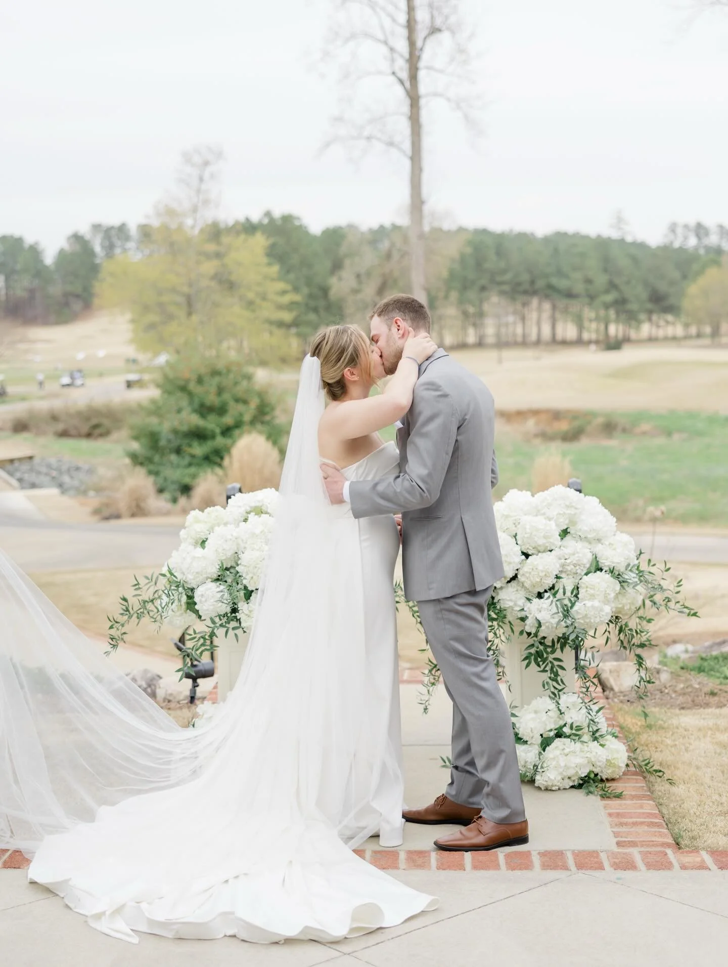 A beautiful spring day in North Carolina celebrating Katie and David! 🥂🤍

Wedding Coordination: @cameronfaulknerweddings
Photography: @baileycullenphotography 
Videography: @blacksmith.mg
Entertainment: @k2proweddings
Florals: @flowersonbroadstreet
