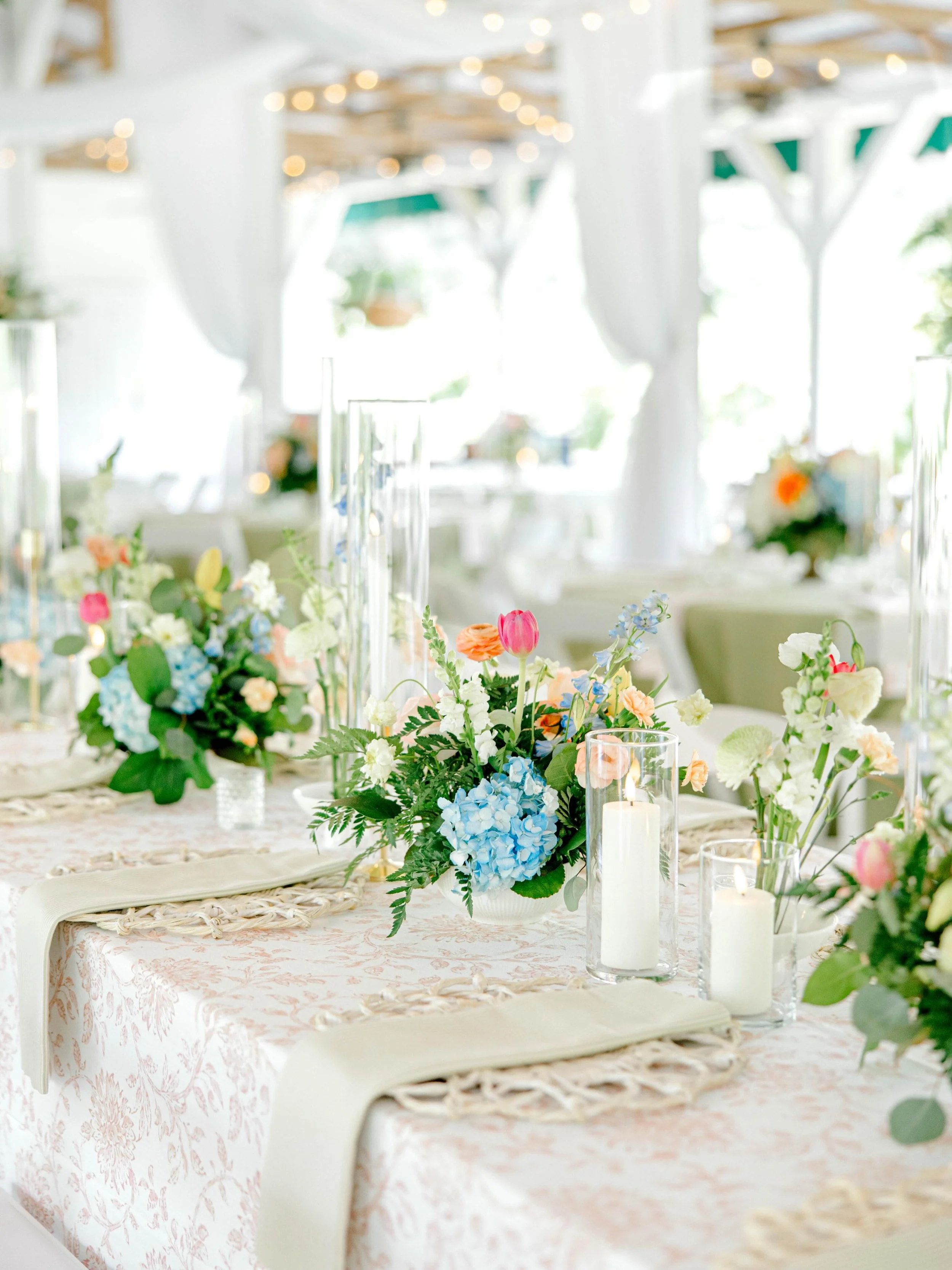 Coming off of a triple header weekend and loving all the previews!!👏🏼 

My team was celebrating Taylor and Daniel at their beautiful wedding in Huntsville, AL. The colors reflected Taylor&rsquo;s fun personality and the weather was perfect. 🩷

Wed