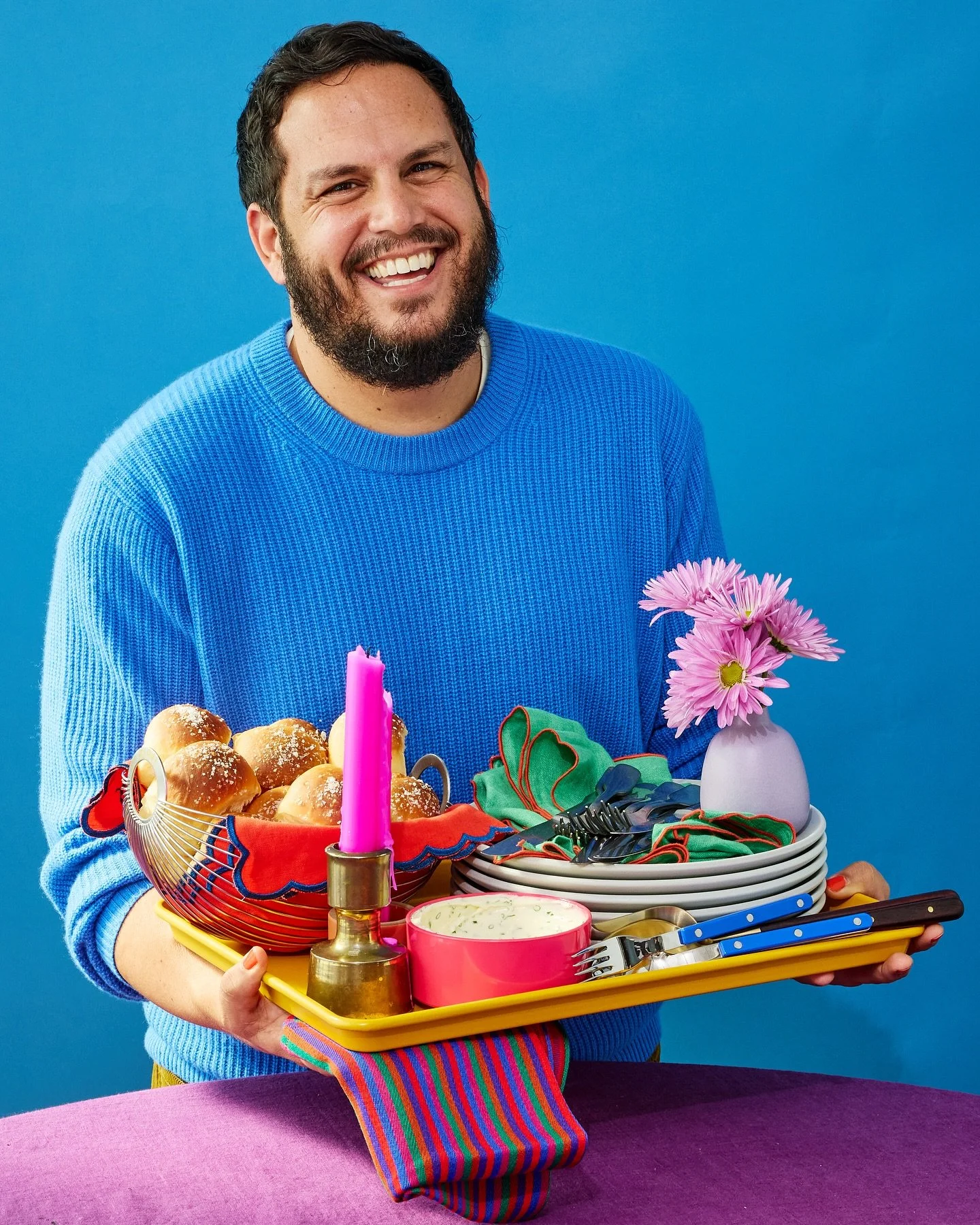 It&rsquo;s a 🚨PASTA NIGHT TAKEOVER!🚨For one night only, on October 15th we&rsquo;re serving up an exclusive menu* of @grossypelosi cookbook favorites, including selections from his latest cookbook, Let&rsquo;s Party 🎉

And, yes! THE hostess with t