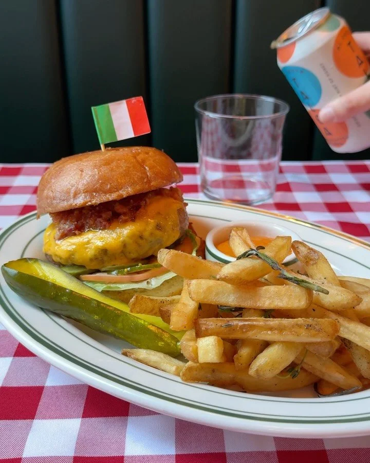 Pro move: Get 🍔 THE BURGHY

It&rsquo;s 7oz of meaty pub style bliss stacked our way, meaning cheddar, bacon jam, lettuce, tomato + PN sauce all on a shiny house made brioche bun. 

Now only $15 every WEDNESDAY! And yeah this deal comes with rosemary