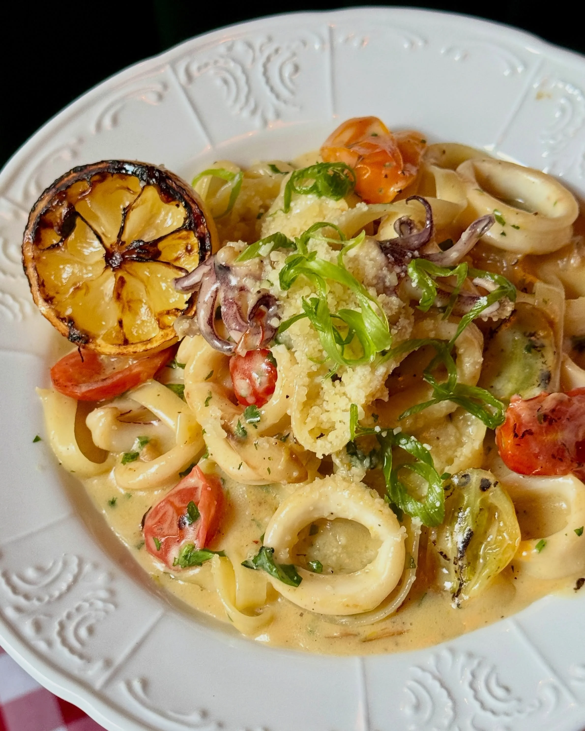 EnDIVE into this FETTUCCINE✨! This week&rsquo;s specials ⬇️

🥗ORANGE + WALNUT SALAD: endive + radicchio + golden beets + sliced orange + + dates + candied walnuts + gorgonzola + sherry date vinaigrette 

🍝CALAMARI FETTUCCINE: saffron &amp; white wi