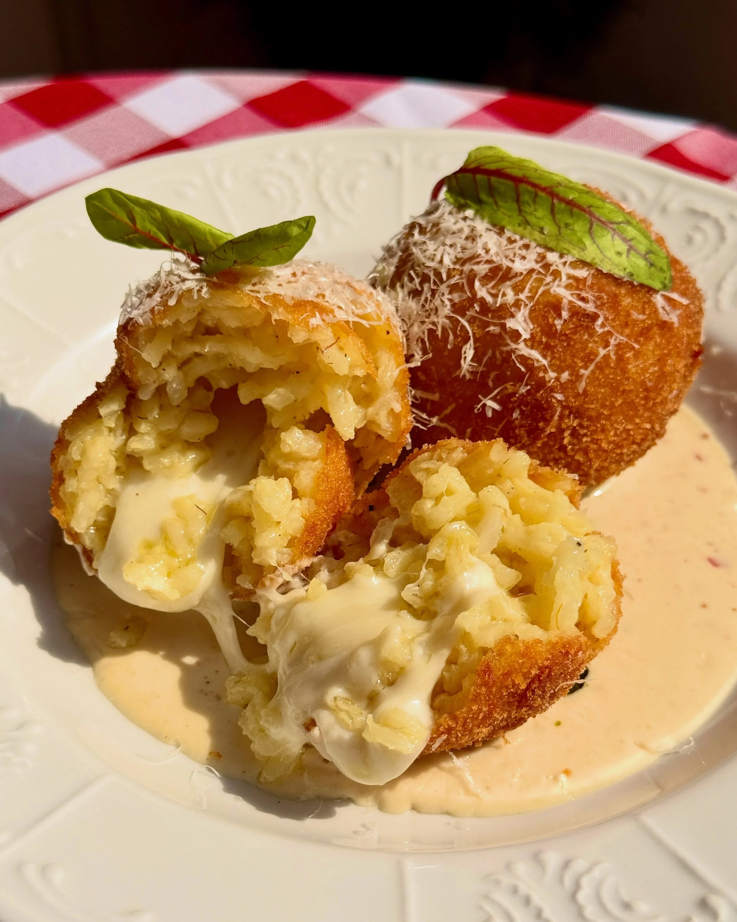 Pull on UP for this cheese pull 👀 These summery specials are not to be missed! ☀️This week! ⬇️

🍝LUMACHE CARBONARA: roasted corn + pancetta + pecorino + scallions (dine-in only)

🧀3 CHEESE ARANCINI: saffron risotto + white wine + taleggio-mozzarel