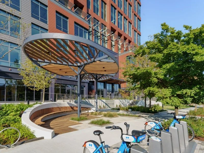 40-thorndike-building-plaza-02-thumb.jpg