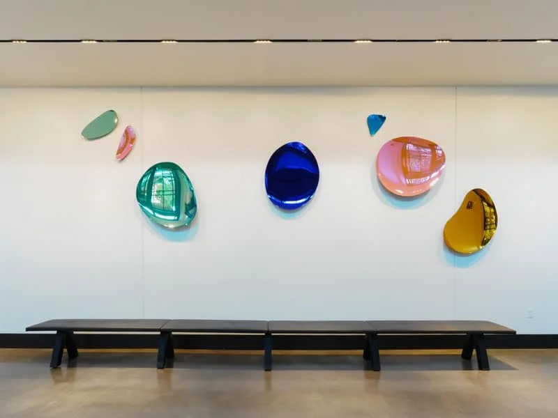 40-thorndike-building-lobby-art-01-thumb.jpg