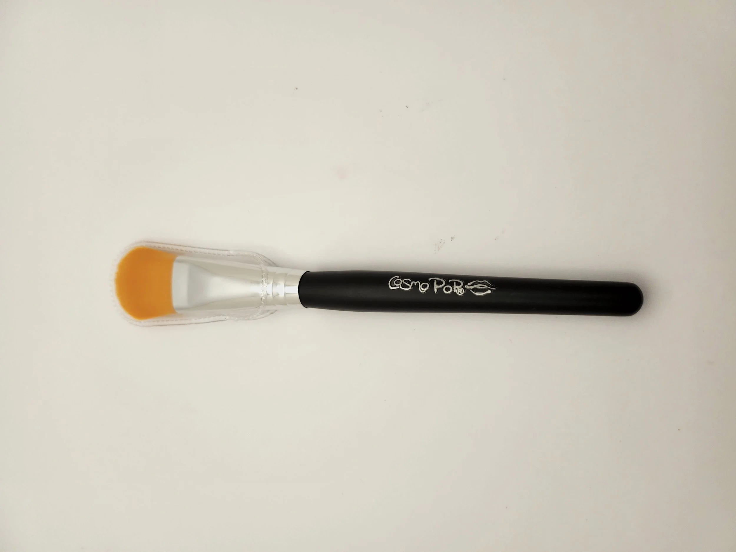 Fourdation Brush J707 3-4copy2.jpg