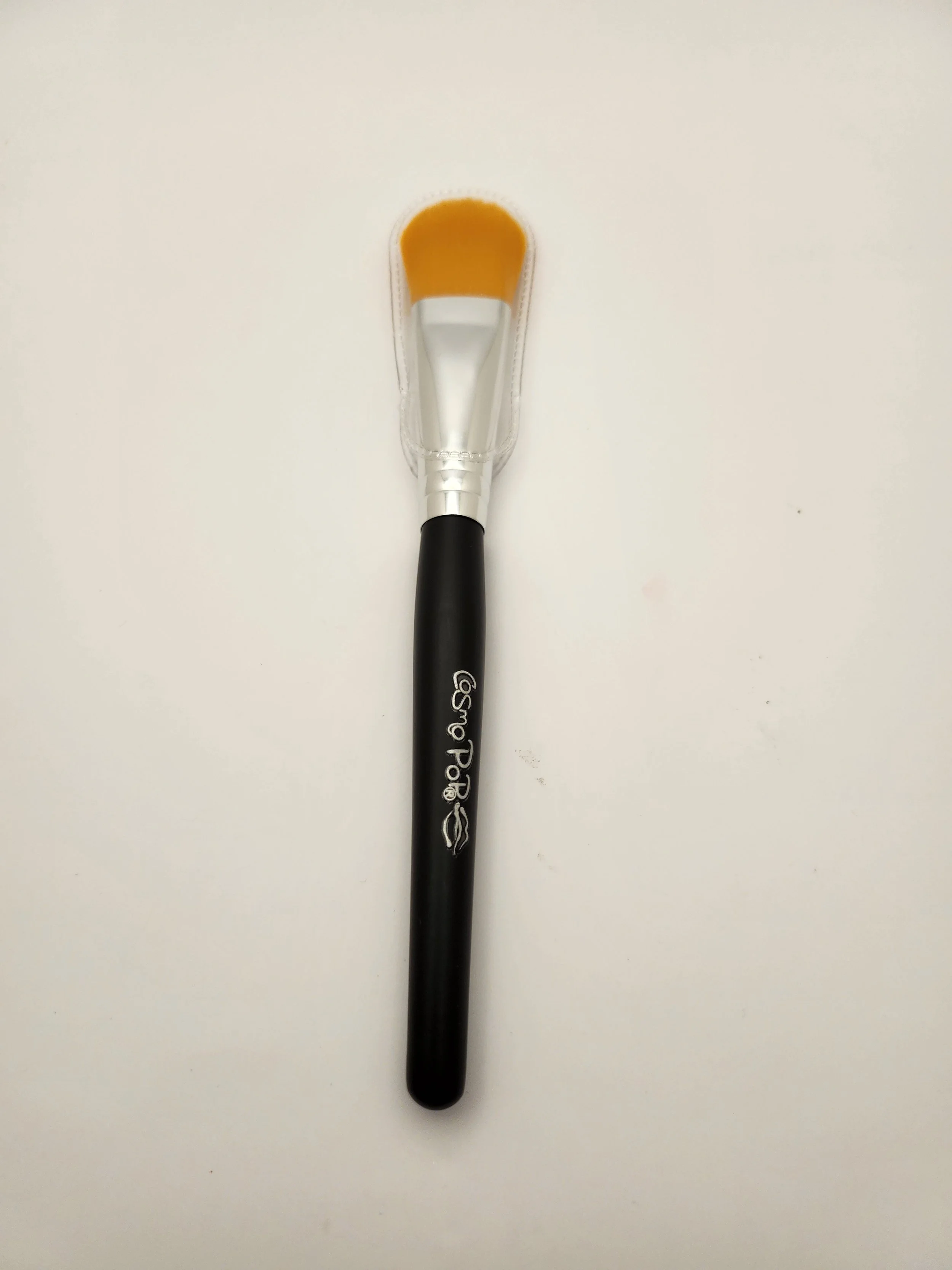 Fourdation Brush J707 3-4.jpg