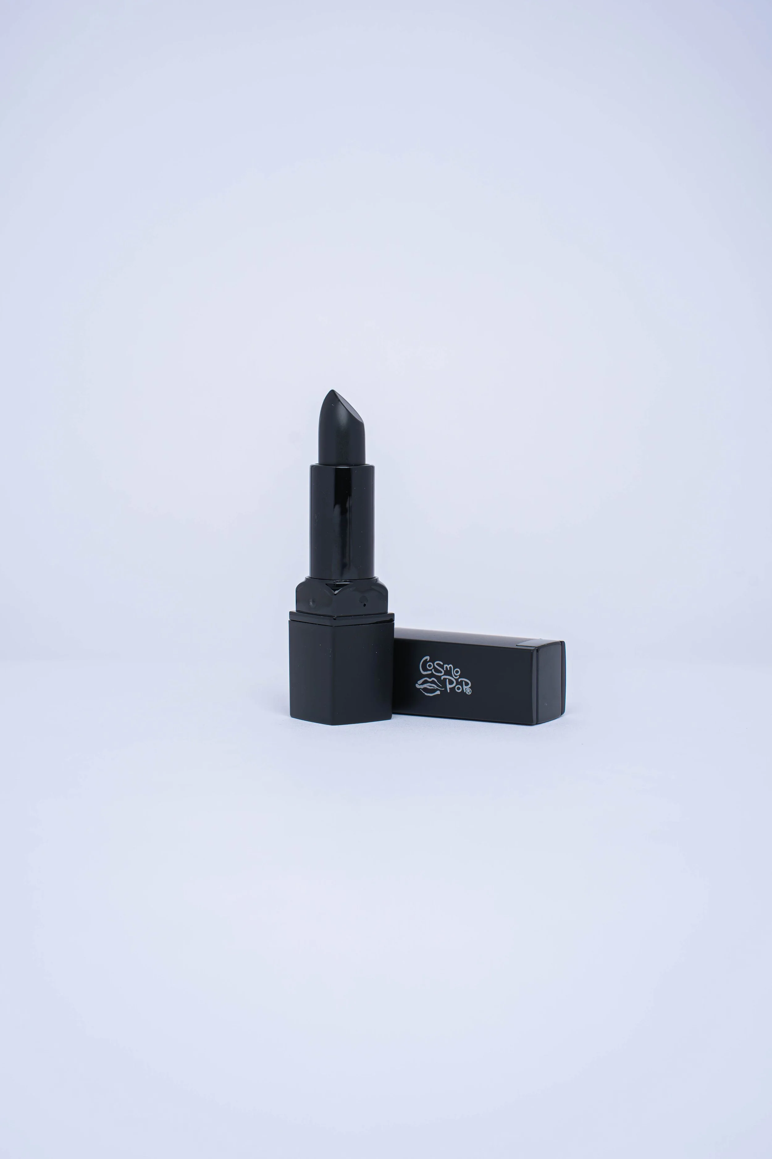 Deep Black (Lipstick Matte)