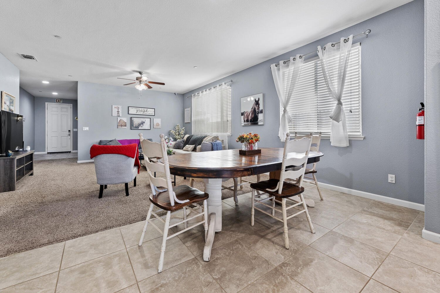 !1287 Greenbrier Dr Hanford CA-large-008-019-1D7A3127-1500x1000-72dpi.jpg