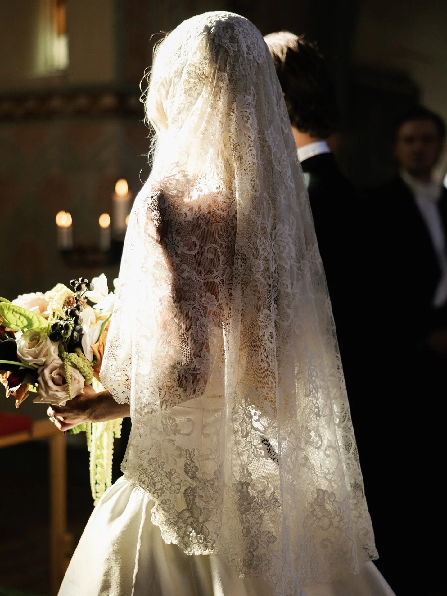 When the light lingers. 
Julia &amp; Thor, september 2025.