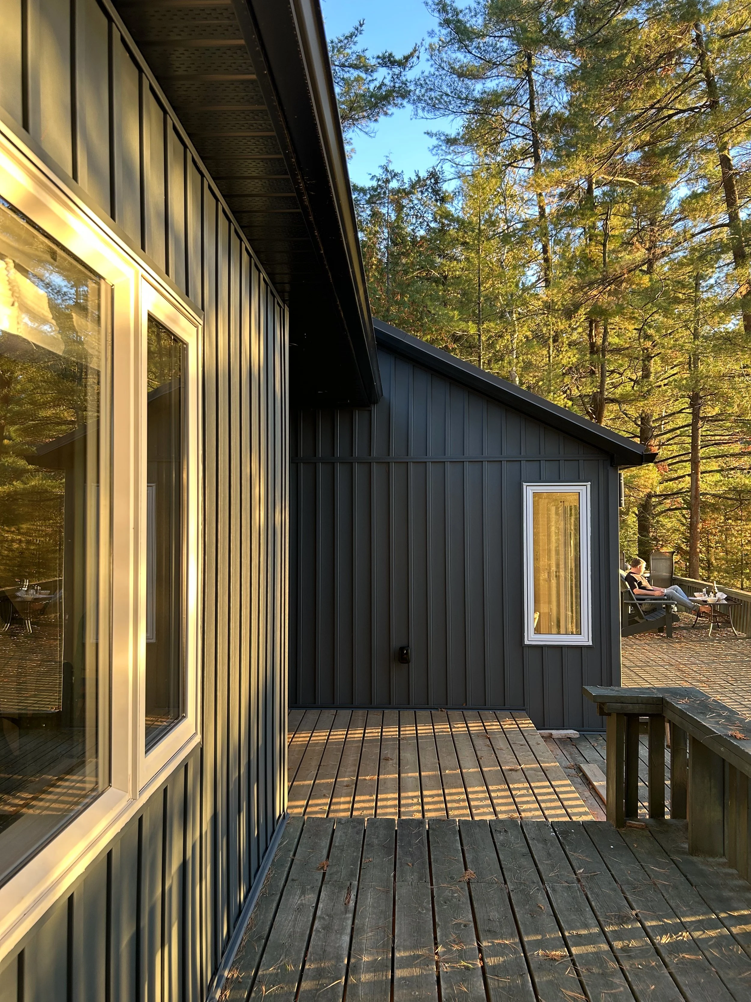 muskoka-cottage-exterior3.jpg