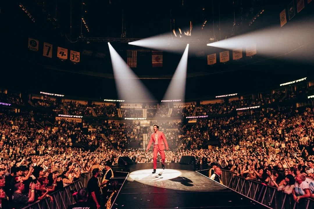 🏟️🏟️🏟️ @thekillers 📸 @chrisphelps.jpg