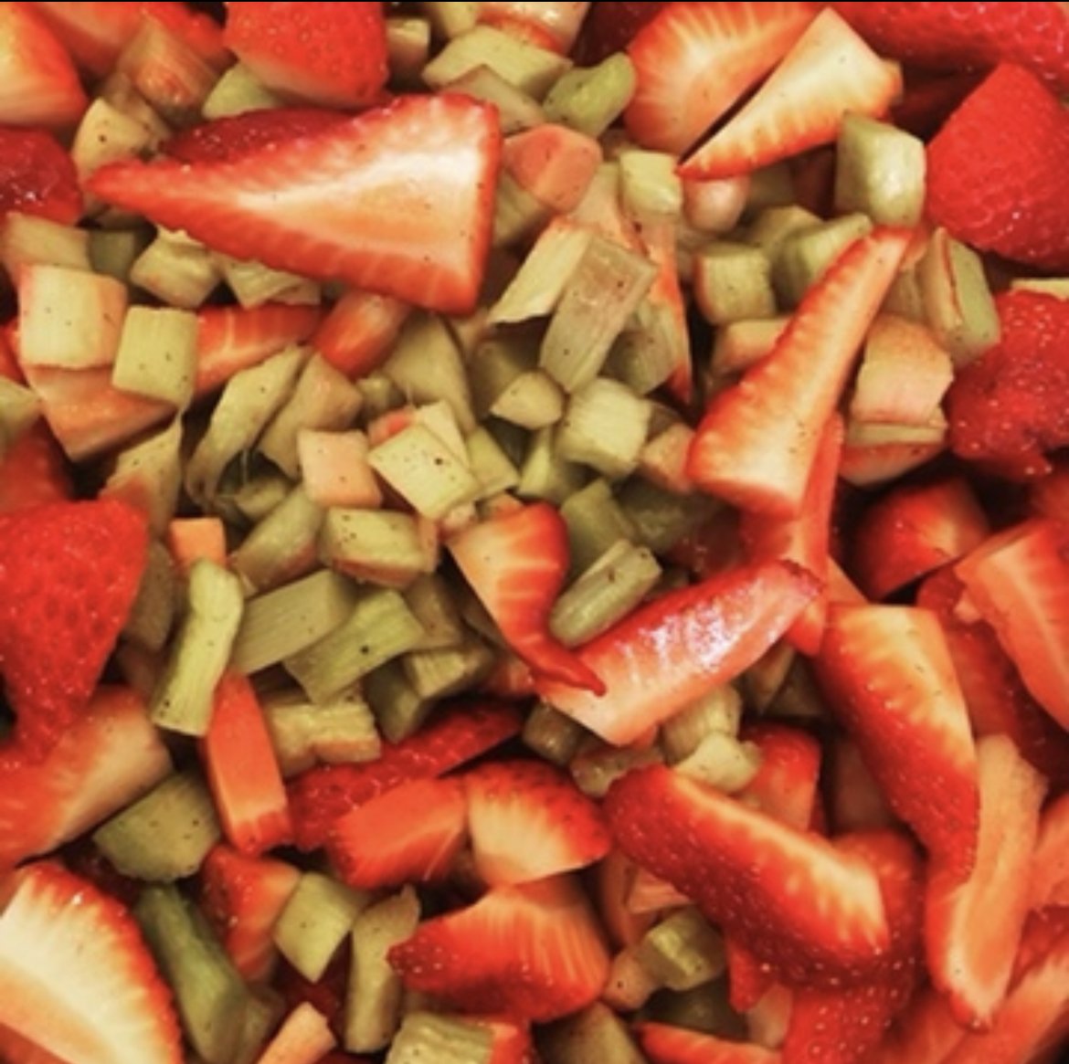 Strawberry Rhubarb Pie - ON TAP